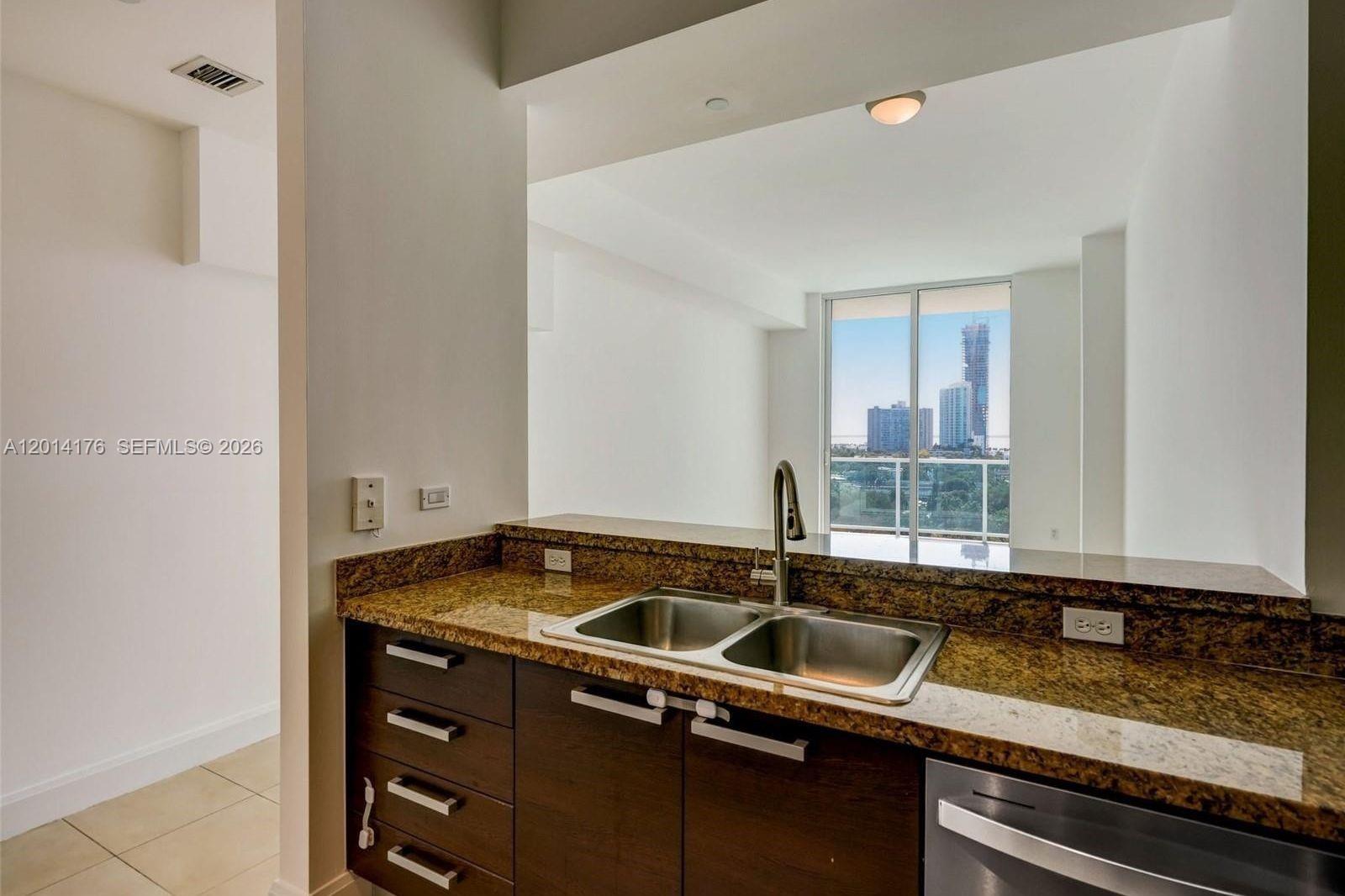 NORDICA CONDO - Residential