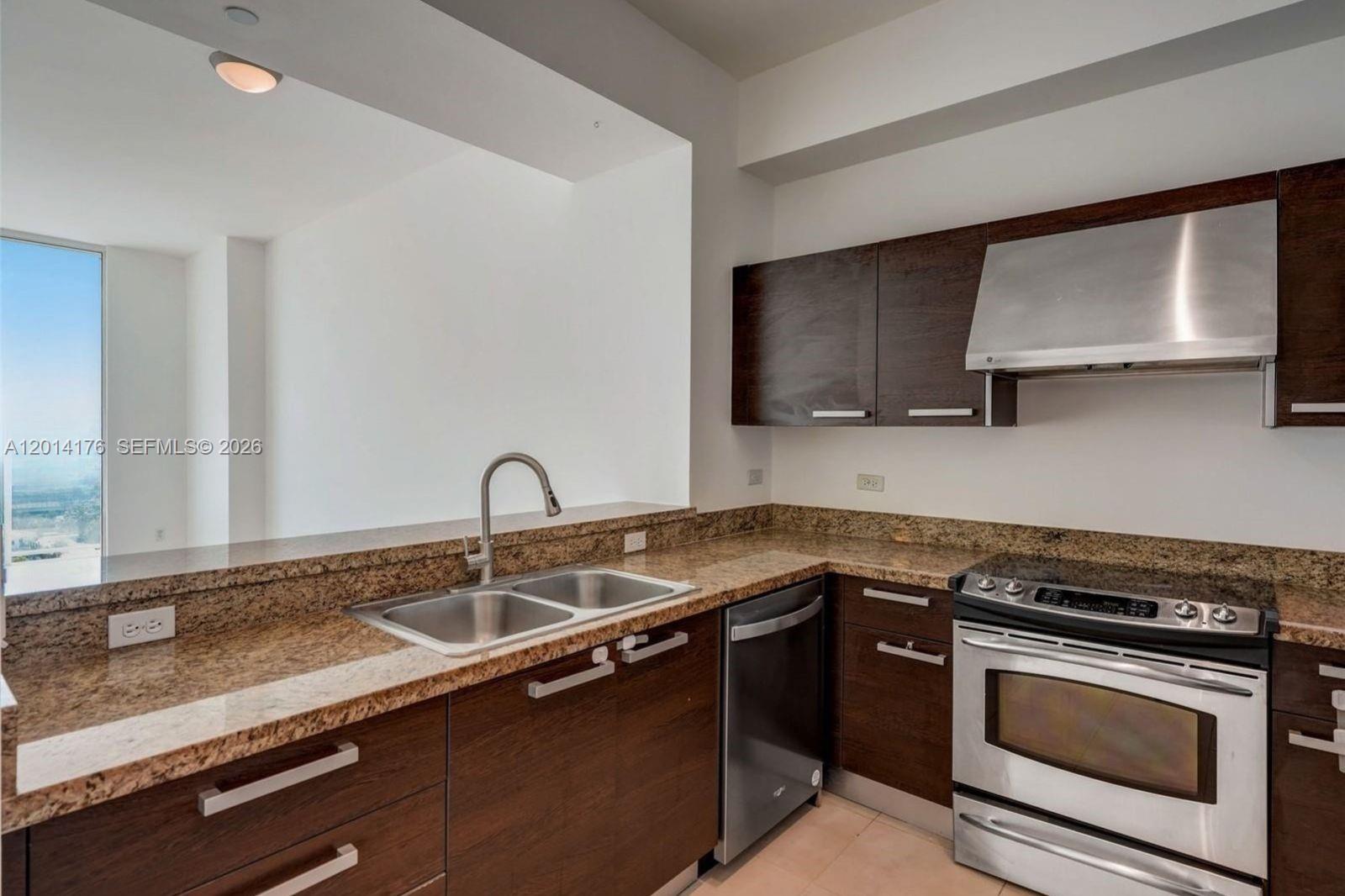 NORDICA CONDO - Residential