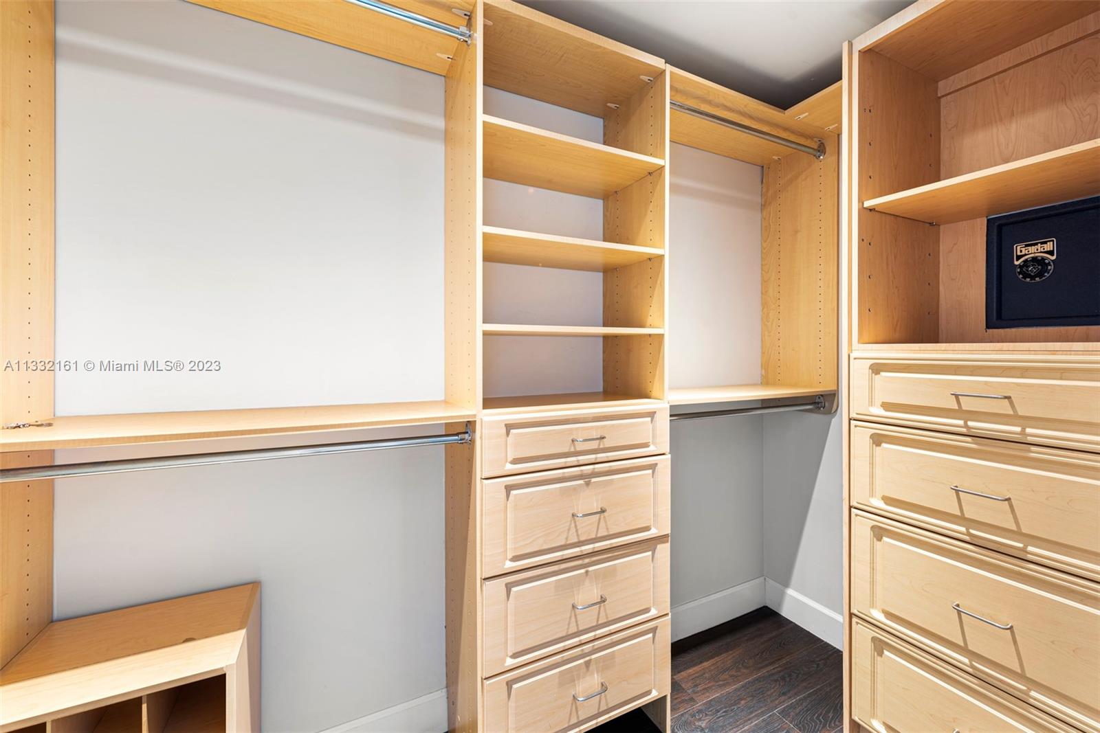 MURANO GRANDE AT PORTOFIN - Residential