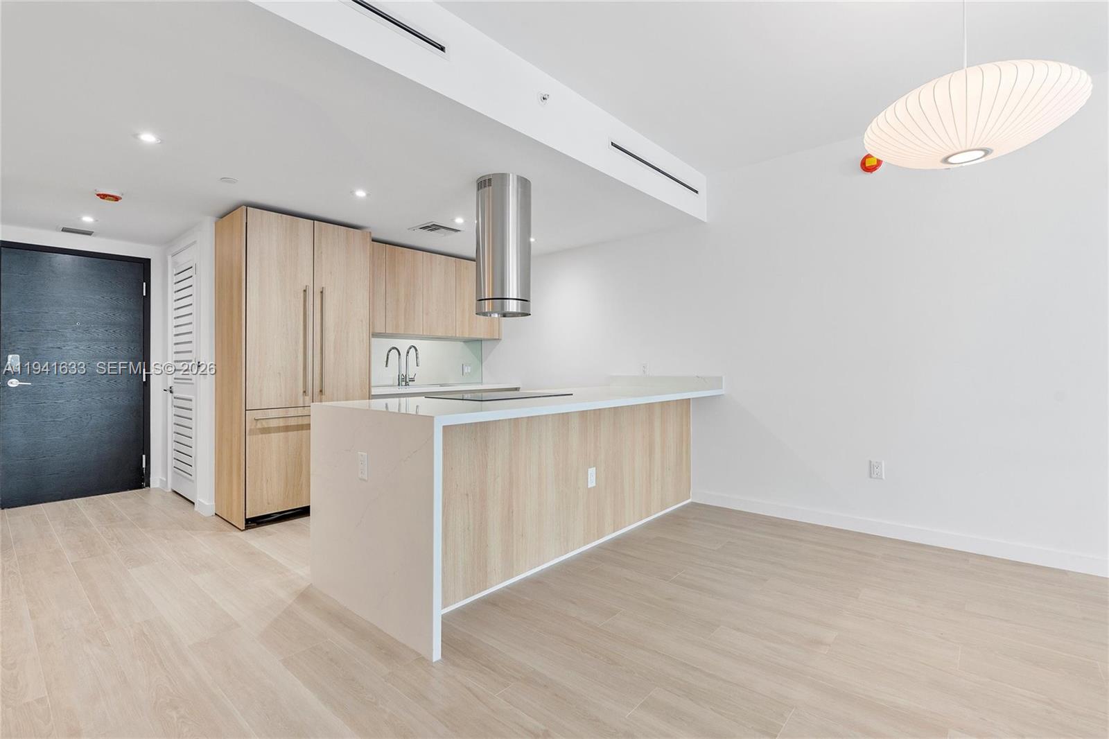 9901 W Bay Harbor Dr 402