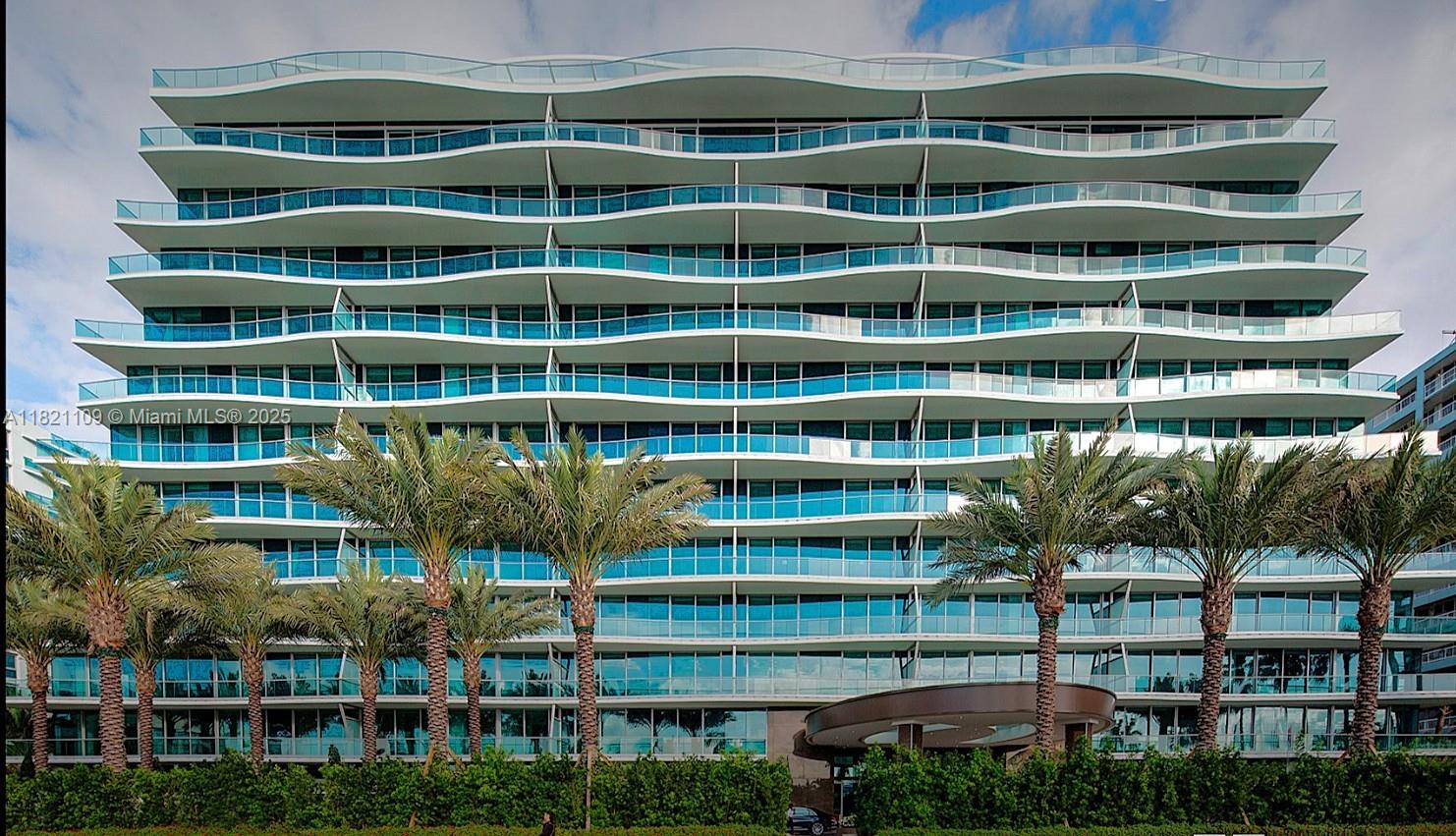 9349 Collins Ave 502