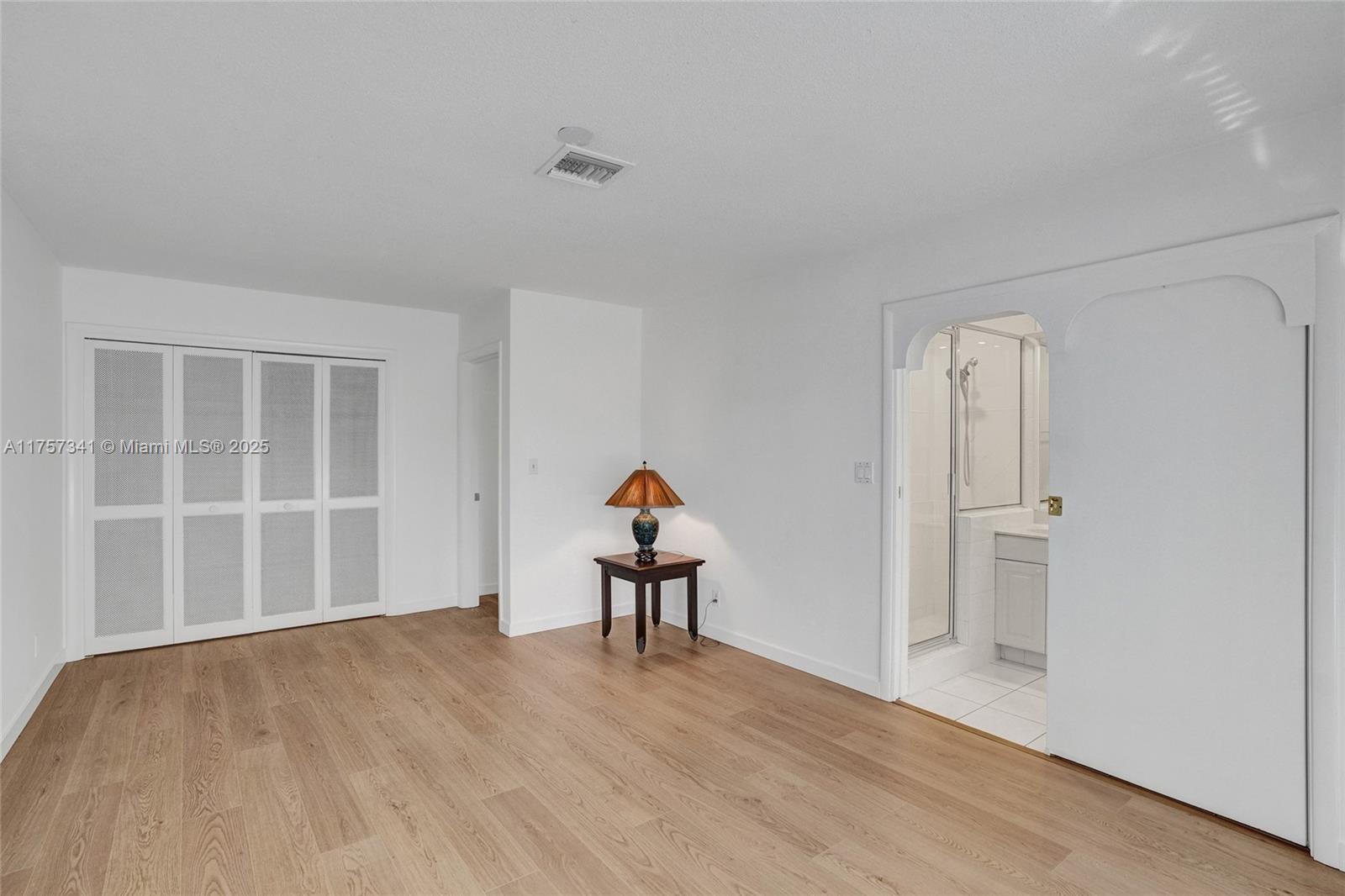 5400 N Ocean Blvd 38