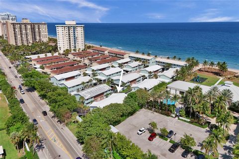 A home in Lauderdale By The Sea