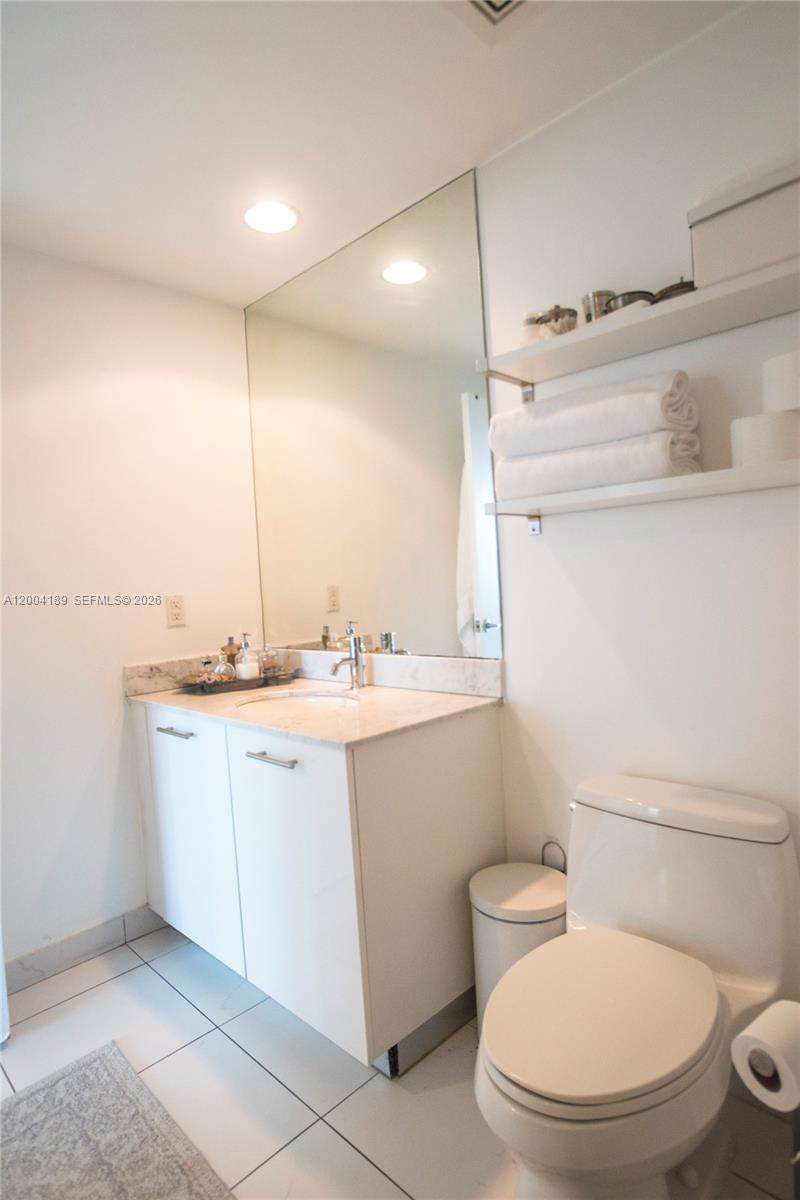 500 BRICKELL WEST CONDO - Residential Lease
