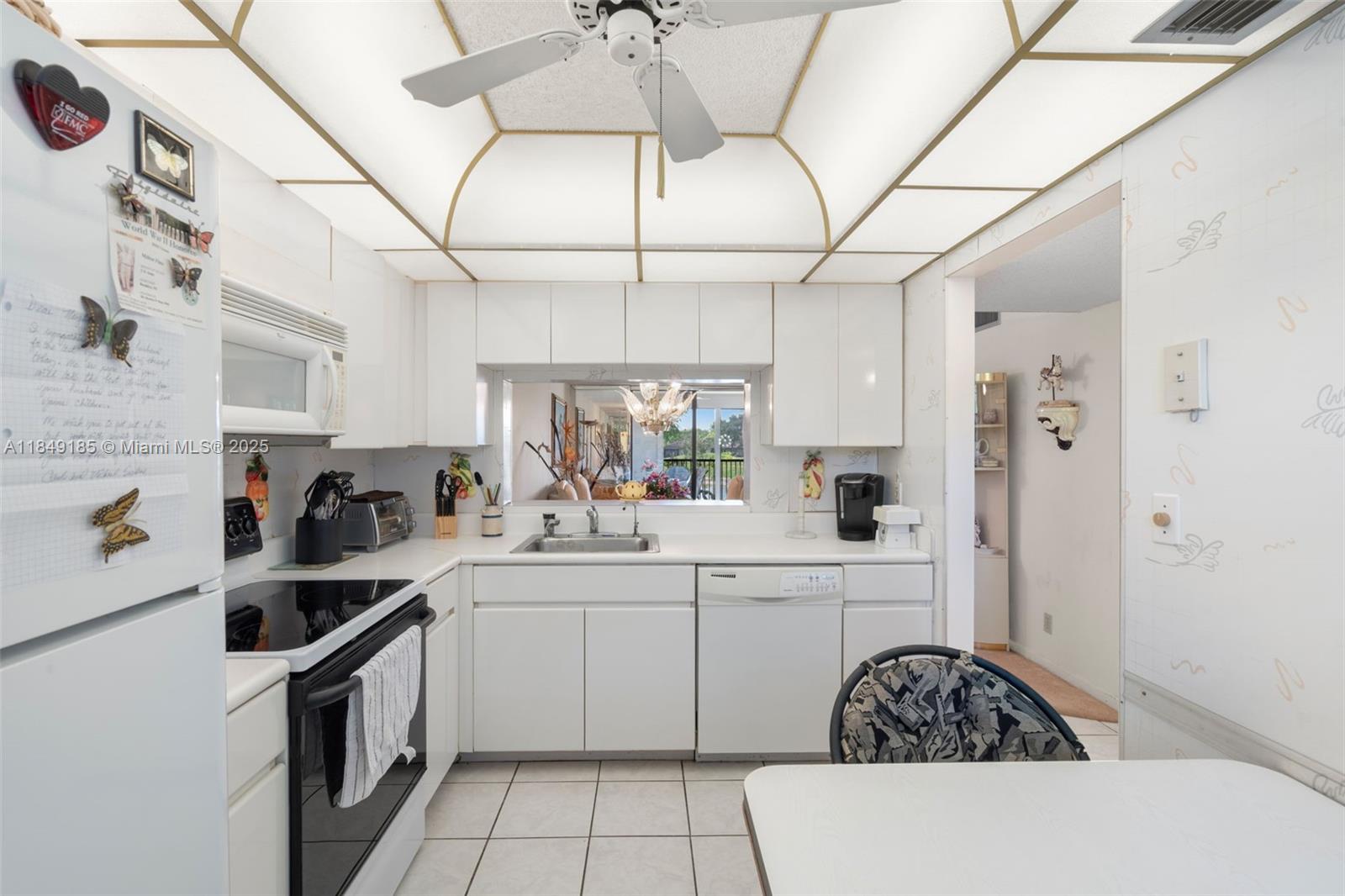 LAKES OF ENVIRON CONDO - Residential