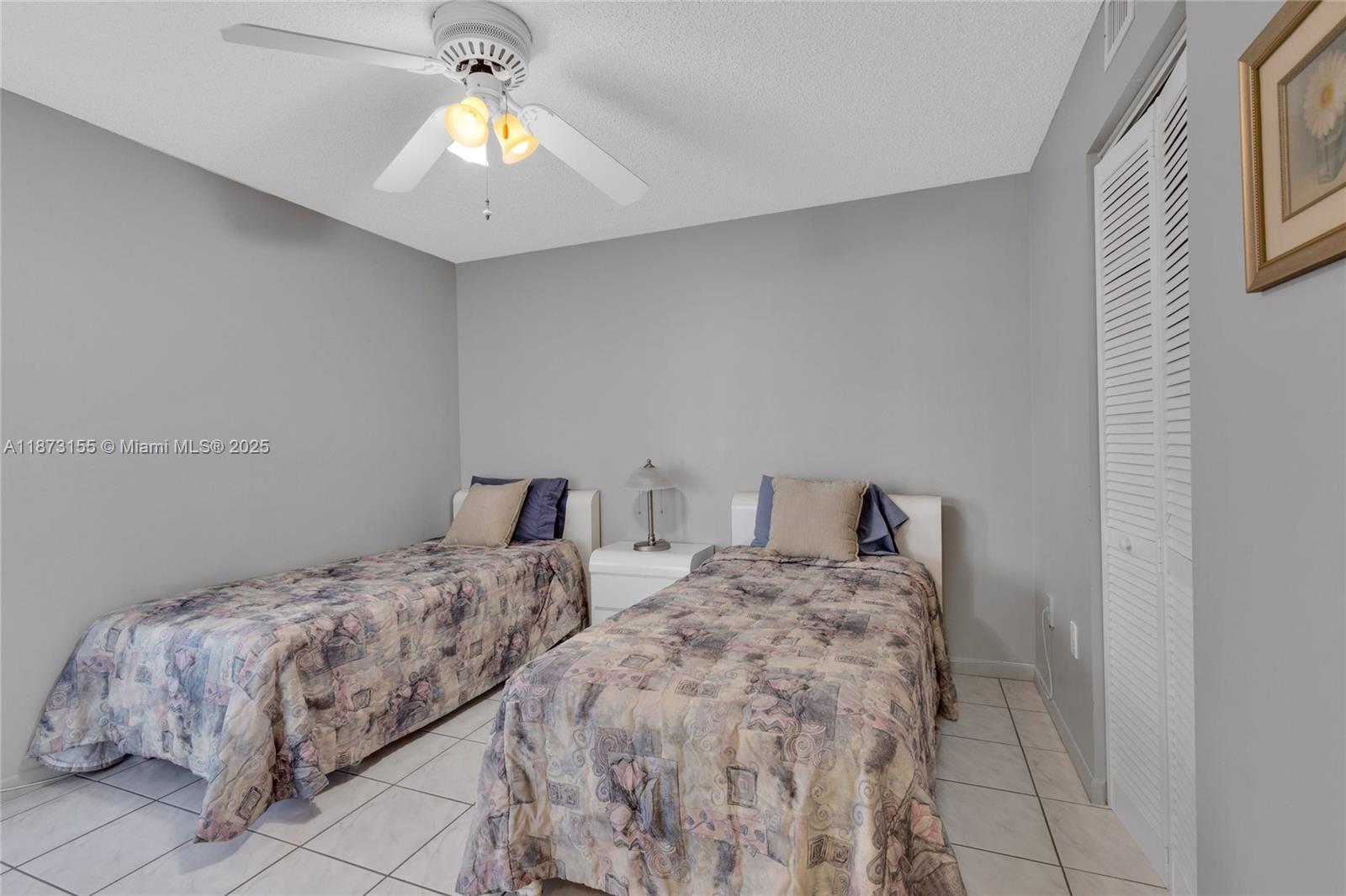 LE FRONTENAC CONDO - Residential