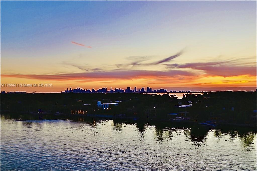 REGATTA AT INDIAN CREEK C - Residential