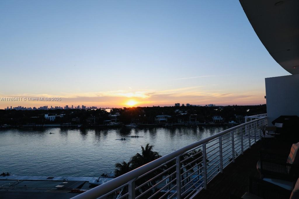 REGATTA AT INDIAN CREEK C - Residential