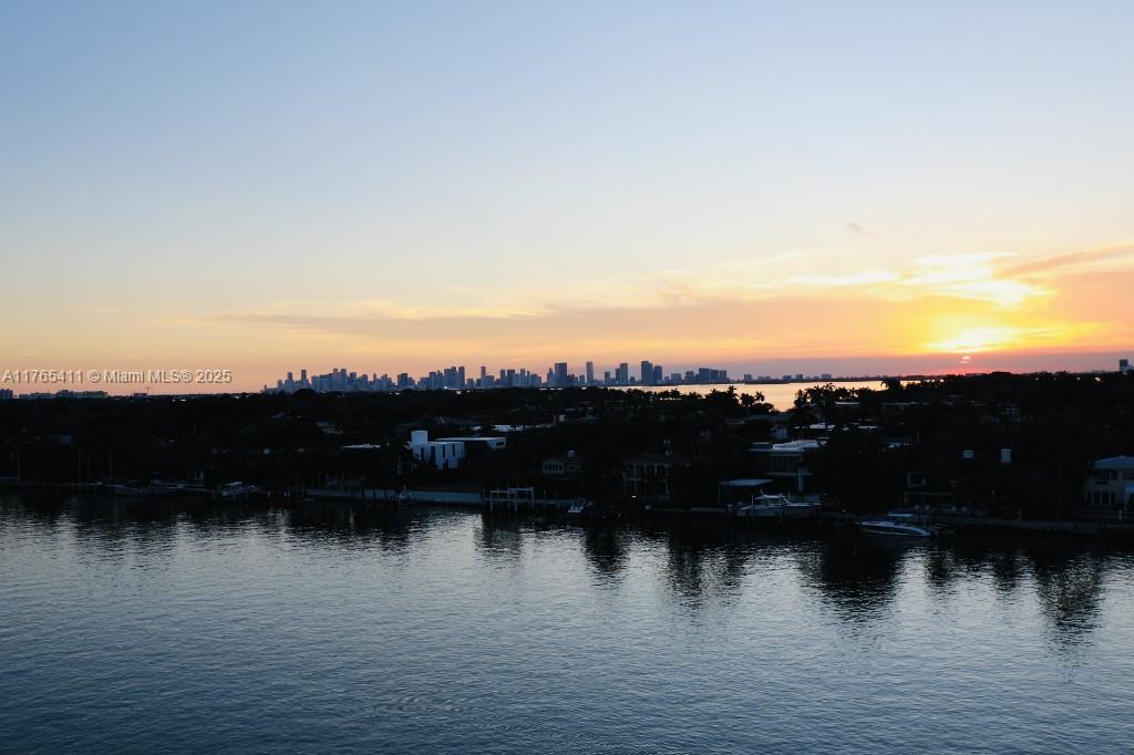 REGATTA AT INDIAN CREEK C - Residential