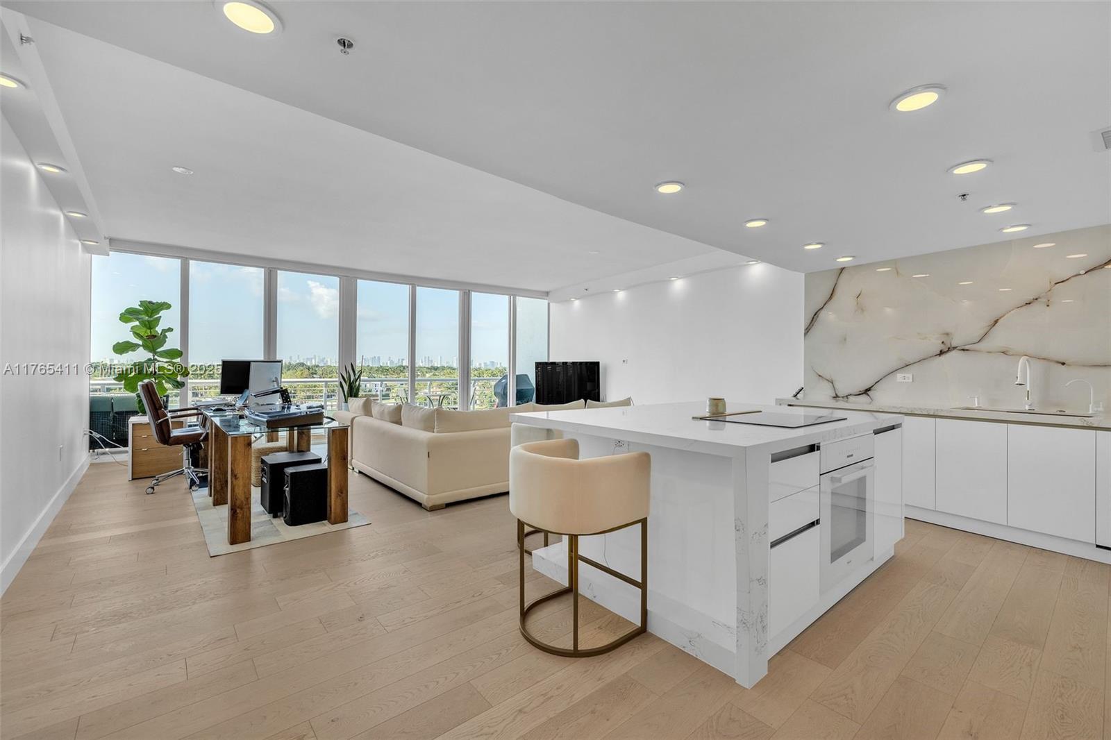 REGATTA AT INDIAN CREEK C - Residential