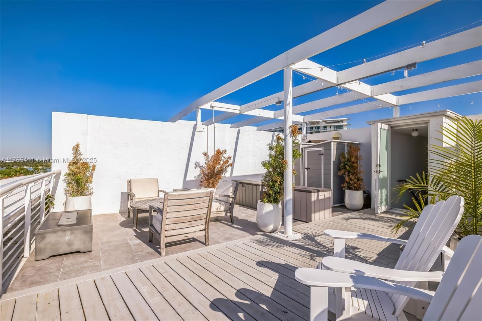 REGATTA AT INDIAN CREEK C - Residential