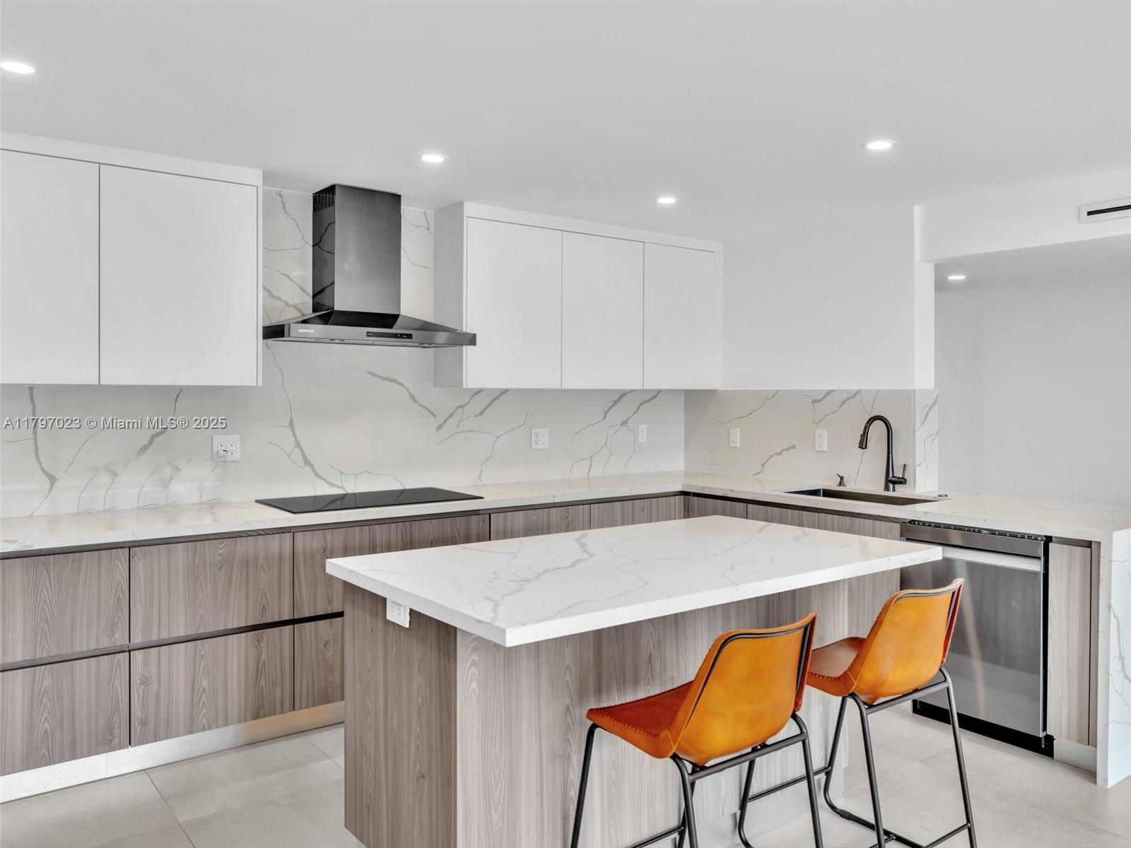 RIVER REACH CONDOMINIUM I - Residential