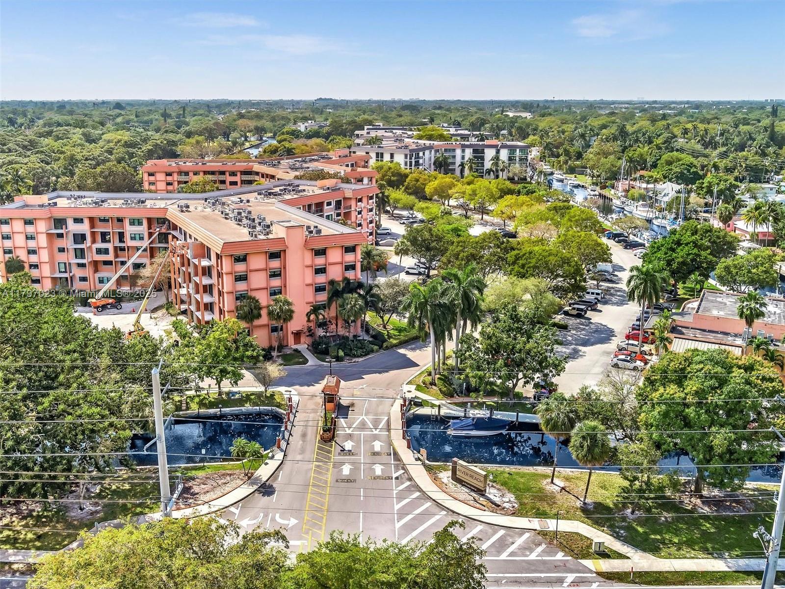 RIVER REACH CONDOMINIUM I - Residential