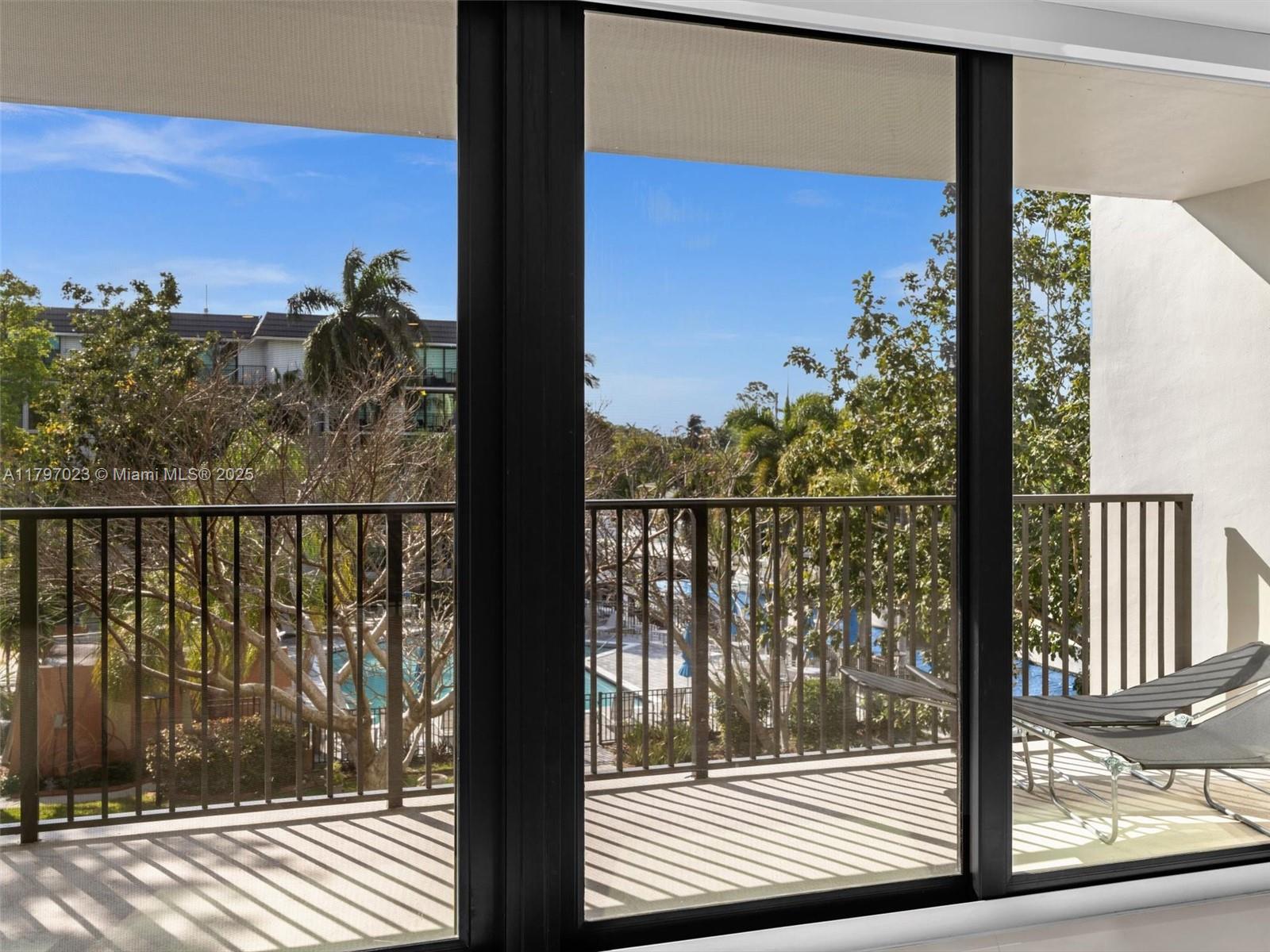 RIVER REACH CONDOMINIUM I - Residential