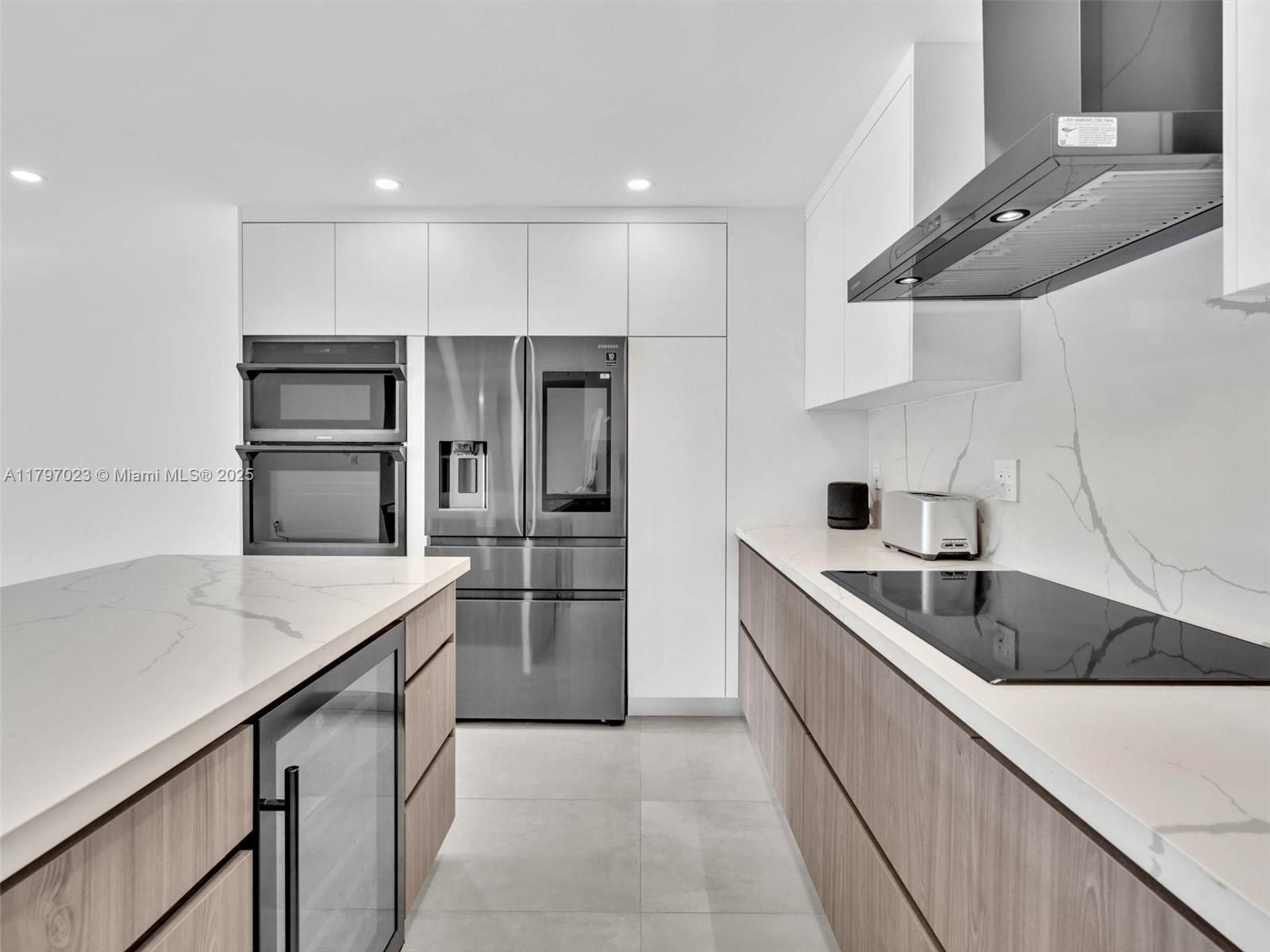 RIVER REACH CONDOMINIUM I - Residential