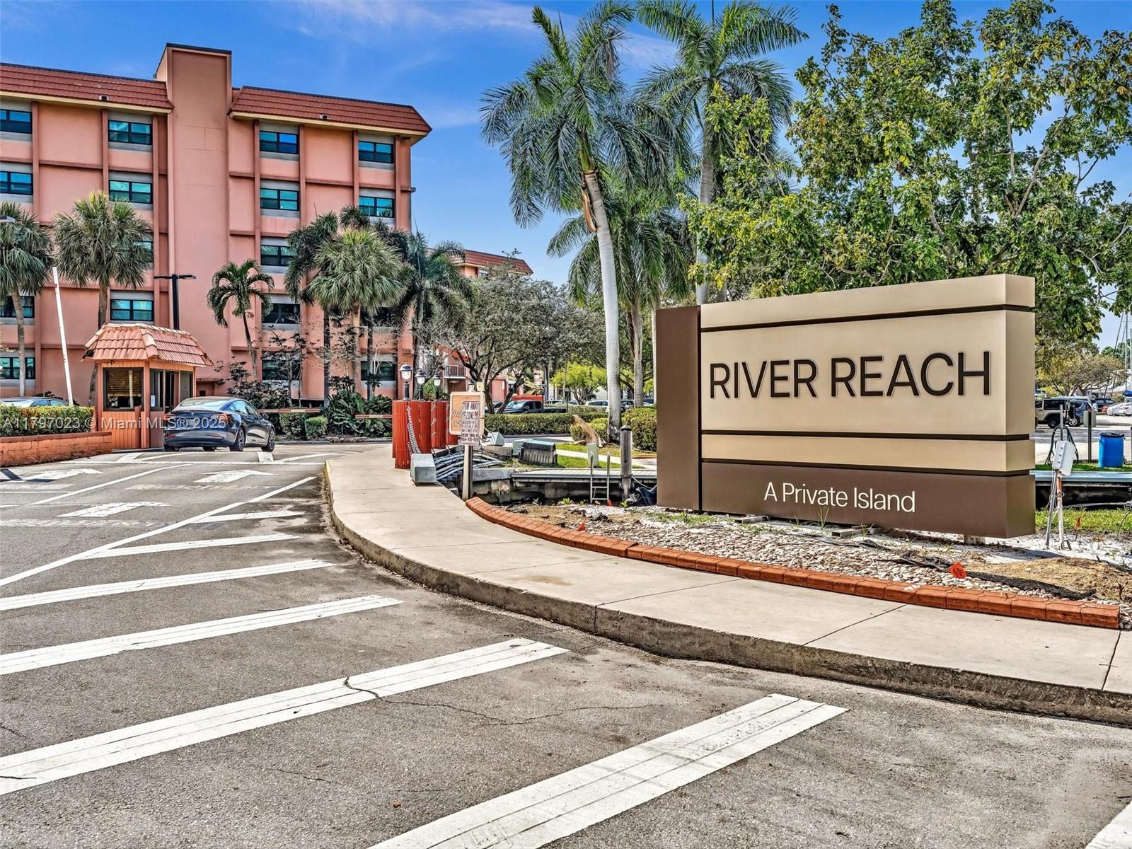 RIVER REACH CONDOMINIUM I - Residential