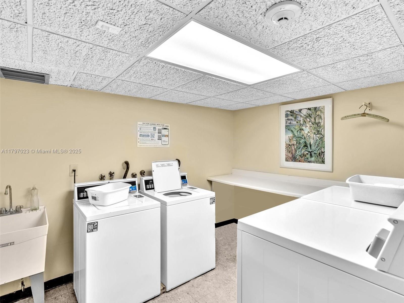 RIVER REACH CONDOMINIUM I - Residential