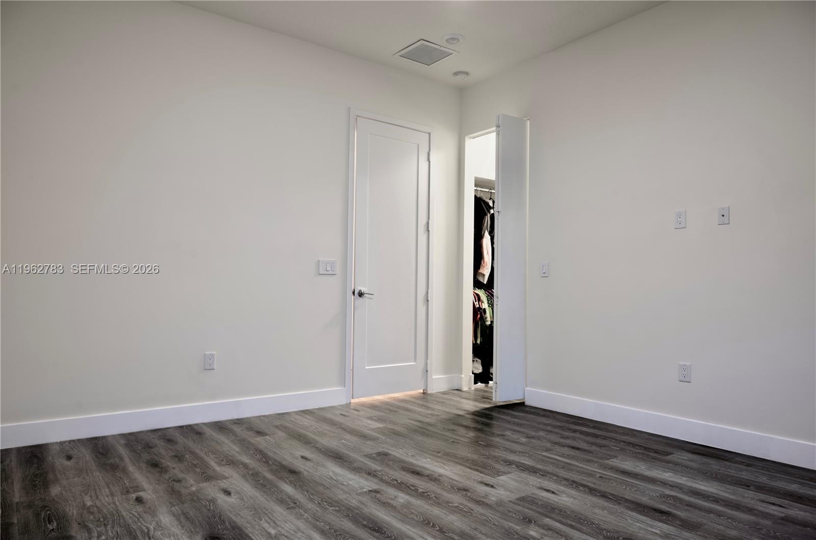 LANDMARK AT DORAL CENTRAL - Residential