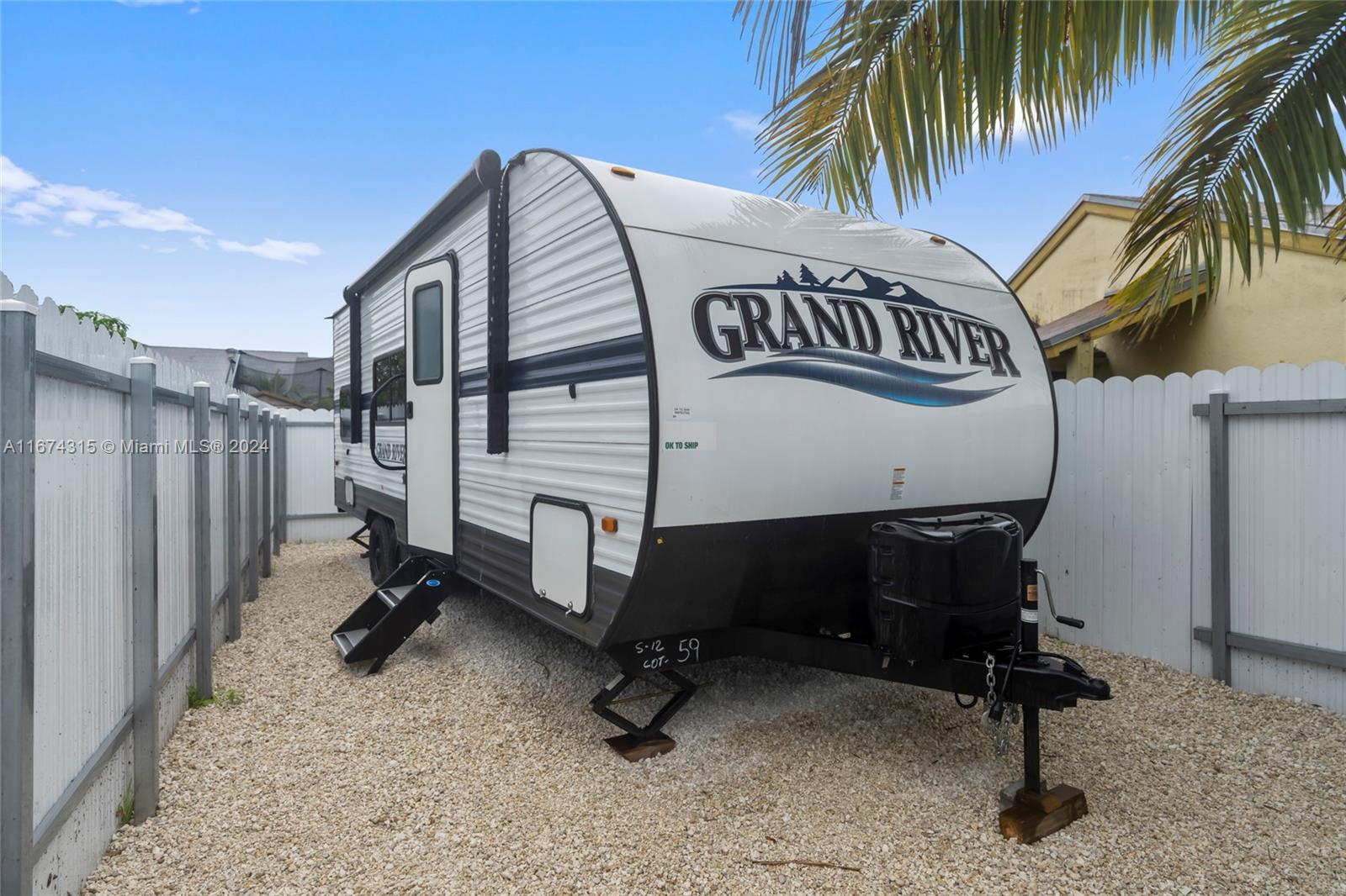 Rental Property at 1750 Sw 86th Ter B, Miramar, Broward County, Florida - Bathrooms: 1  - $1,095 MO.