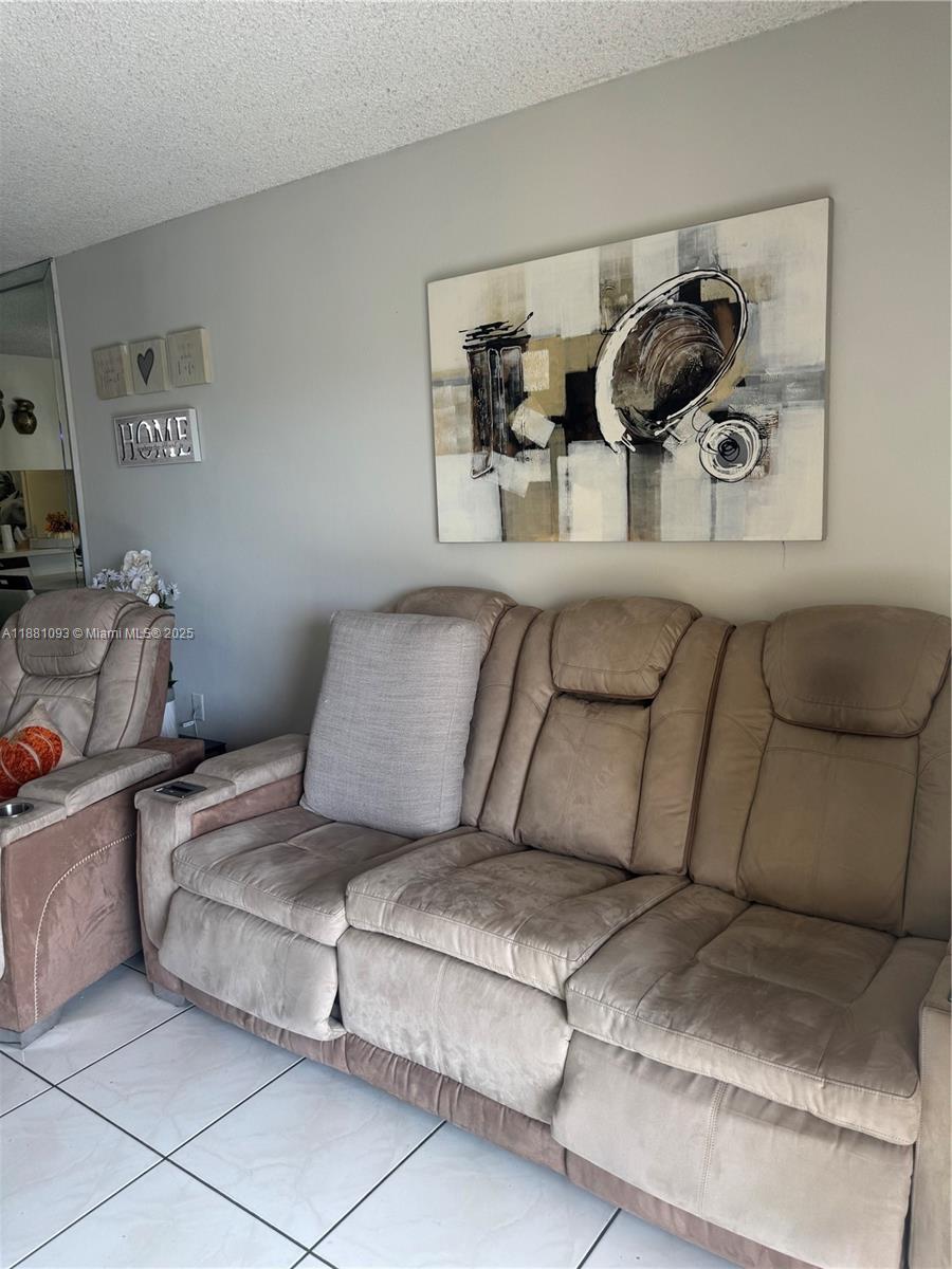 TOWERS OF WESTLAND CONDO - Residential