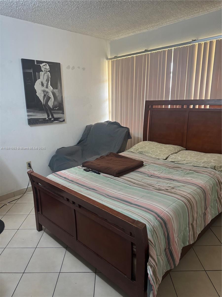 TOWERS OF WESTLAND CONDO - Residential