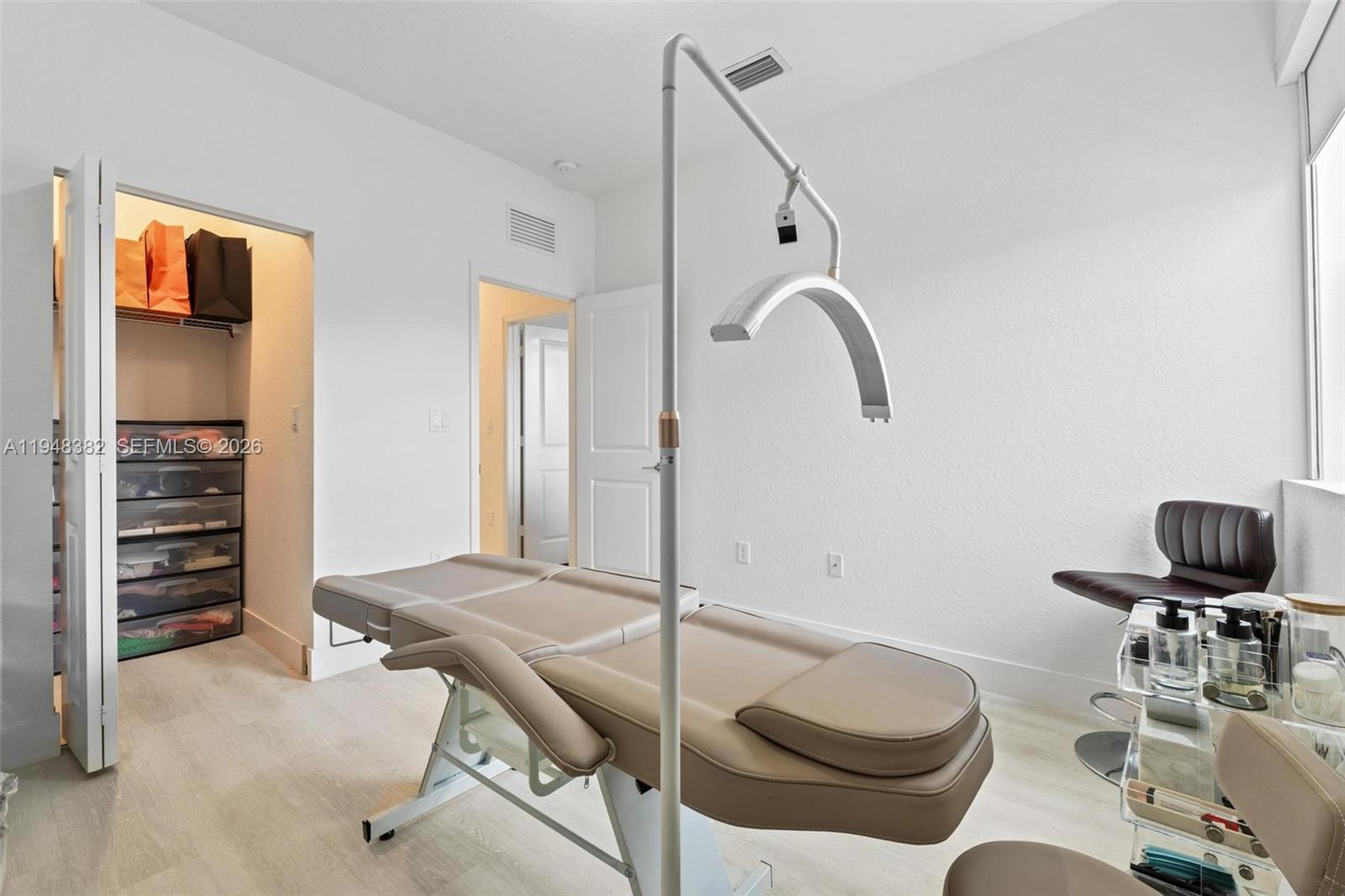 KENDALL ASSEMBLAGE - Residential