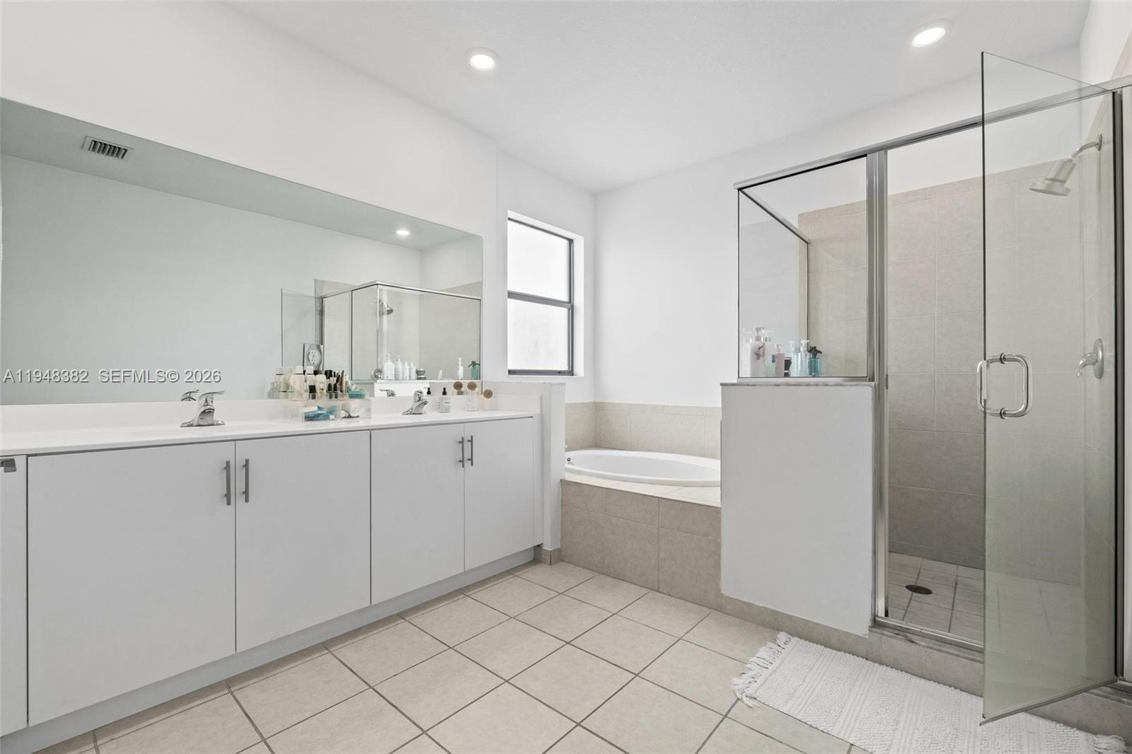 KENDALL ASSEMBLAGE - Residential