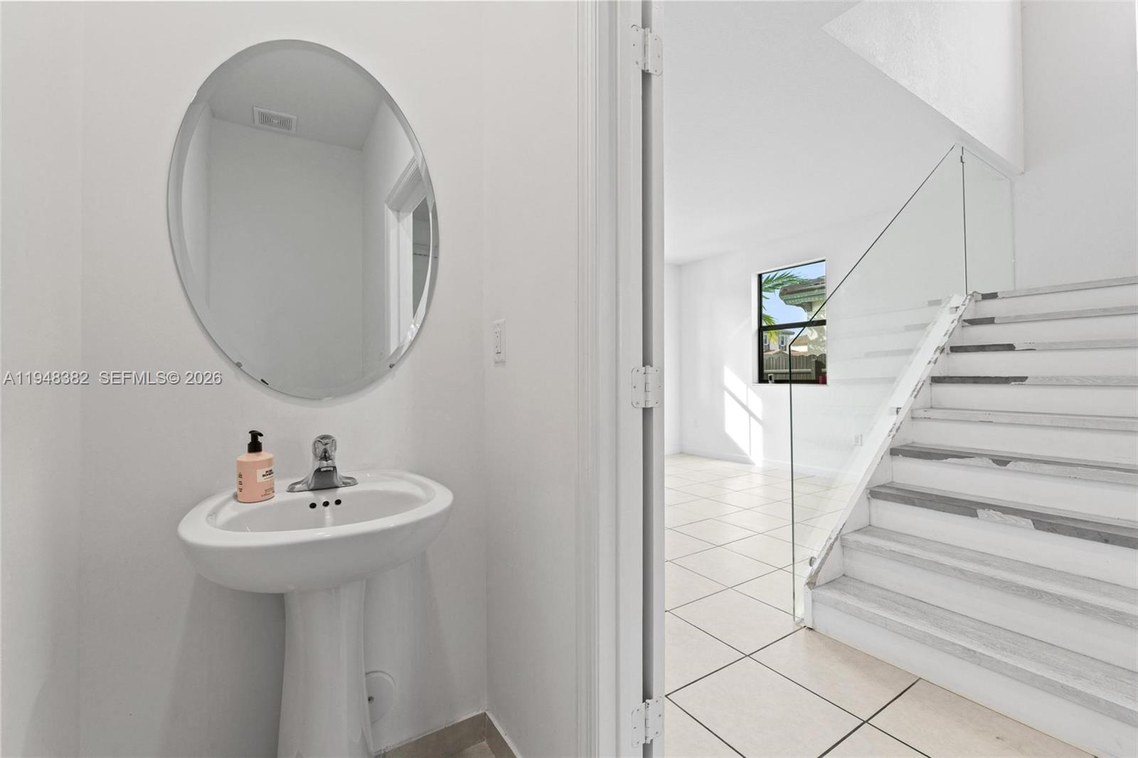 KENDALL ASSEMBLAGE - Residential