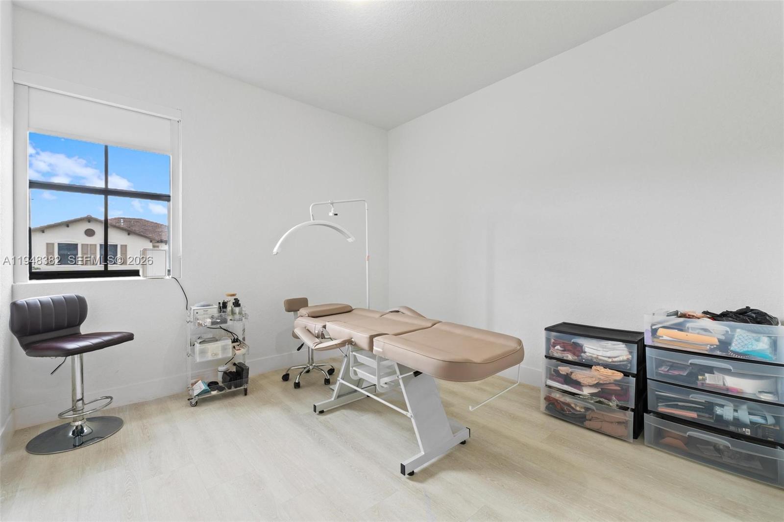 KENDALL ASSEMBLAGE - Residential