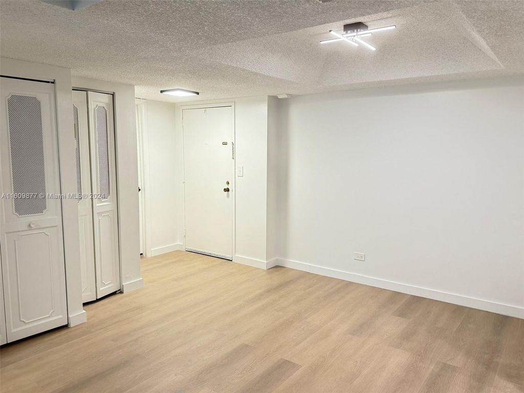 Photo of 3650 Inverrary Dr #1I, Lauderhill, FL 33319 (MLS # A11609877)