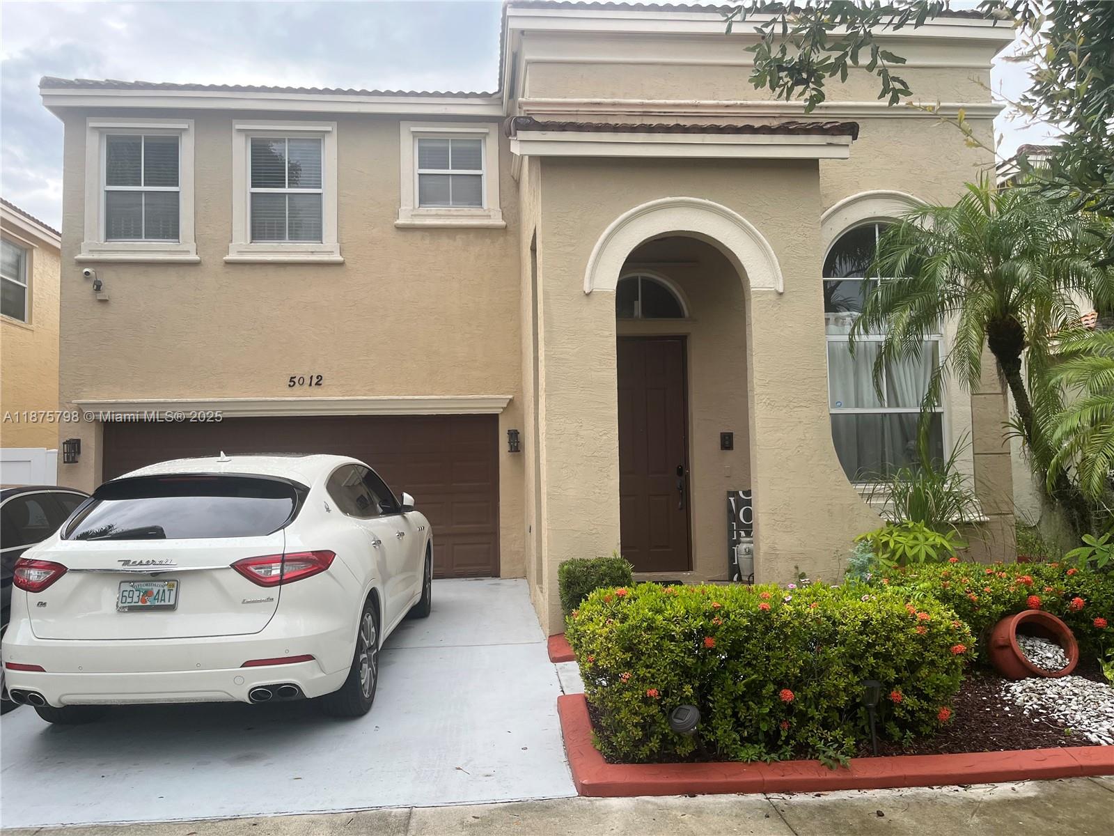 RIVIERA ISLES III - Residential