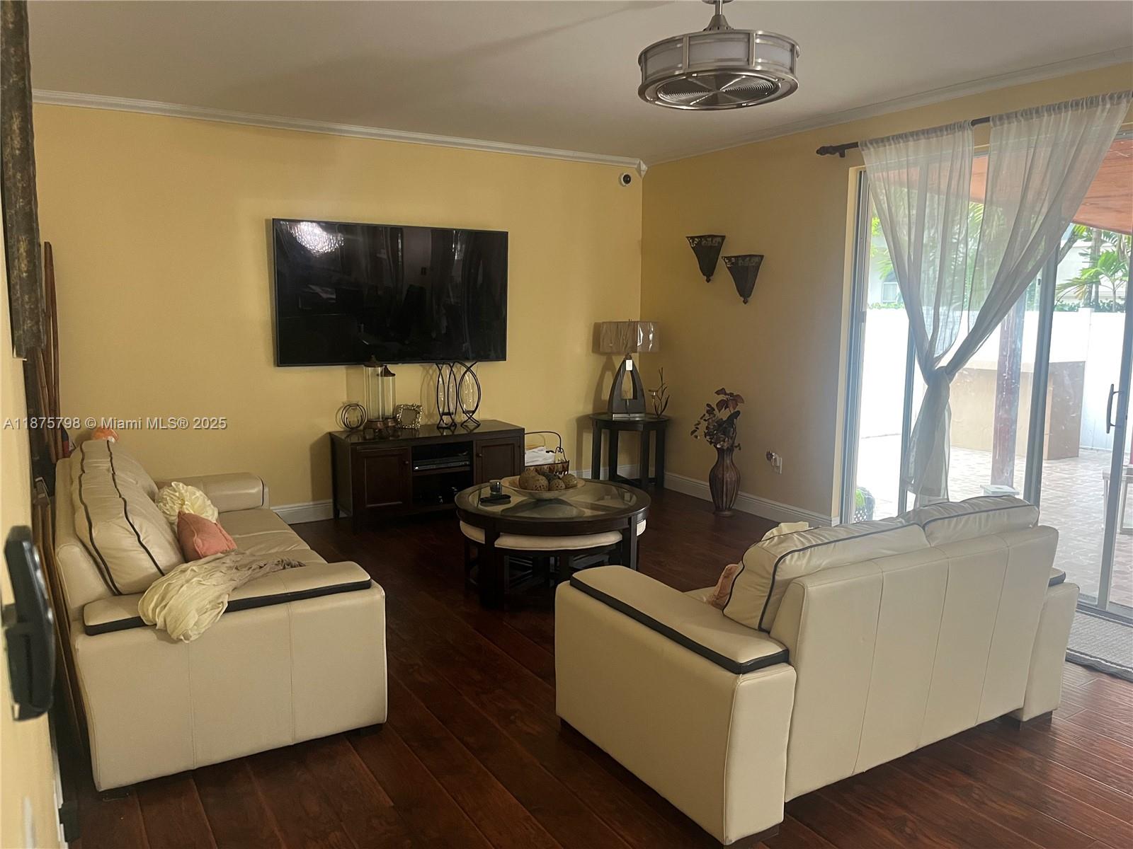 RIVIERA ISLES III - Residential