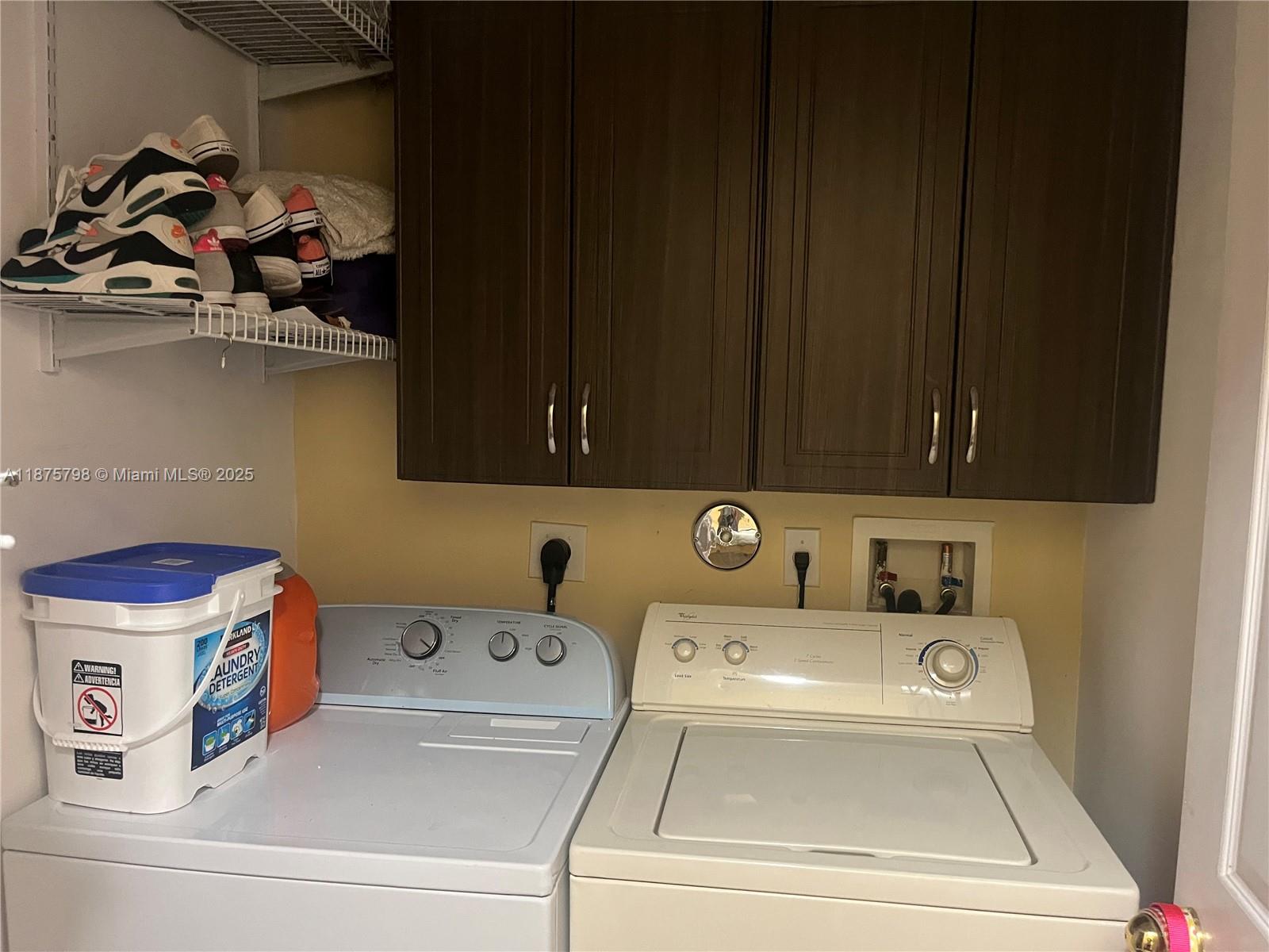 RIVIERA ISLES III - Residential