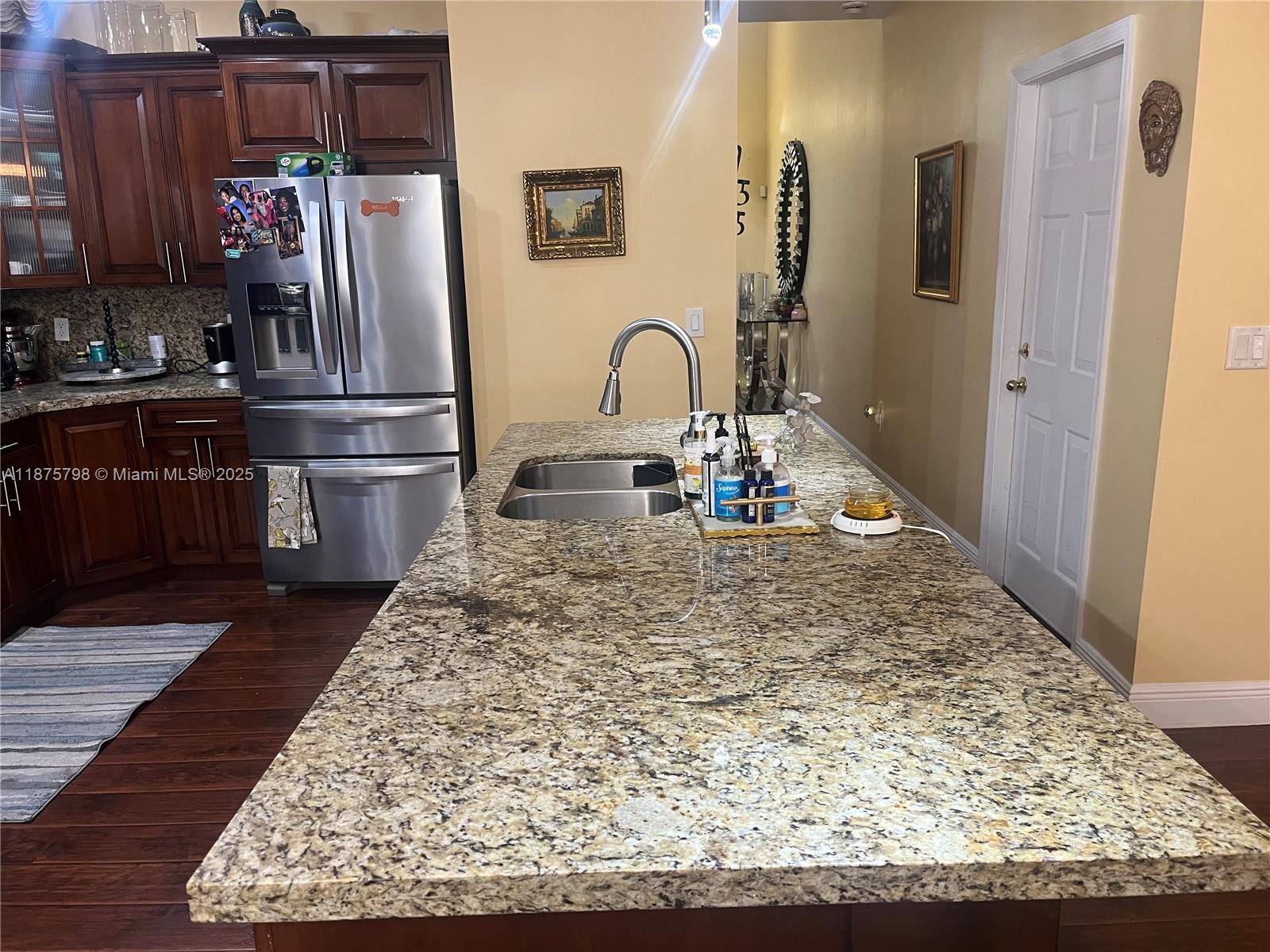 RIVIERA ISLES III - Residential