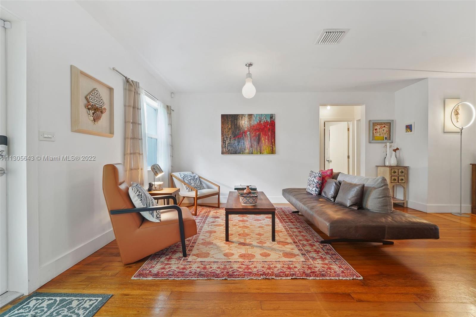 Charming 1552 sq ft house in quiet neighborhood of North Grove with special features including large fenced lot
with renovated pool and covered parking .Wood floors , impact windows and doors, upgraded electrical and
plumbing, large dining room, 2 beds , 2 baths and office den room. Few walking minutes from Coco Walk,
Kennedy Park , close to Brickell and Key Biscayne