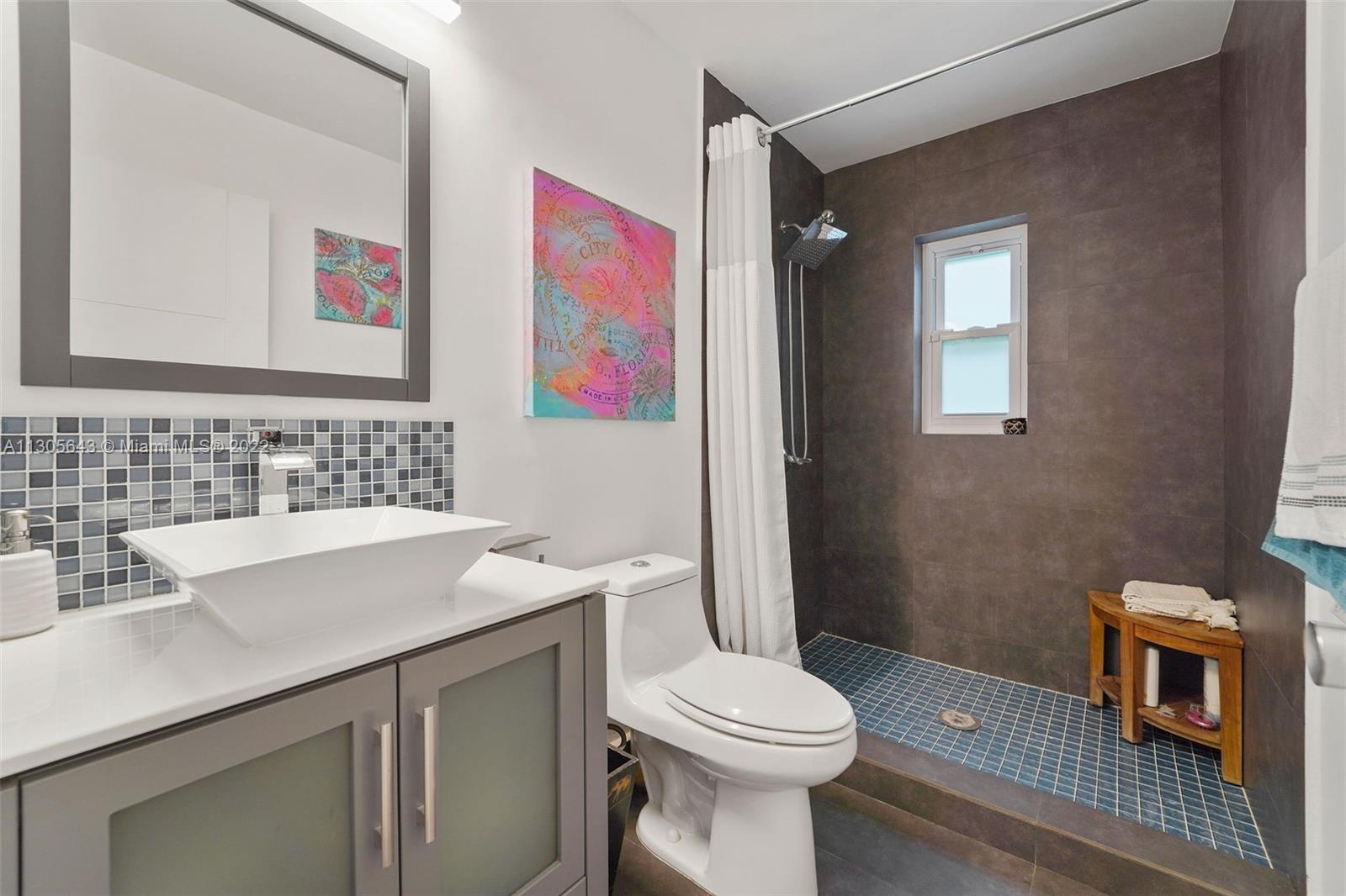 OCEAN VIEW HEIGHTS - Residential