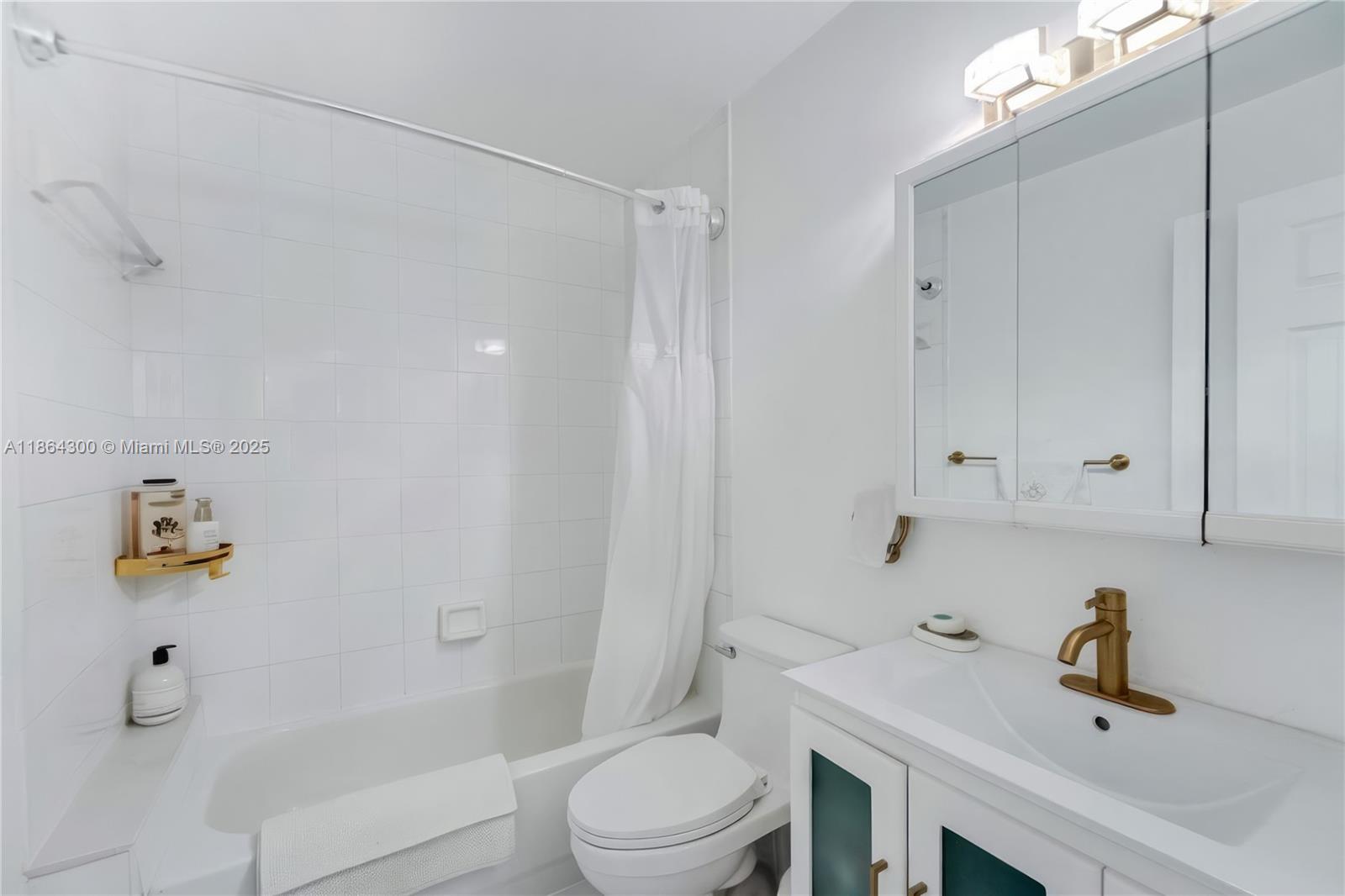 THE PAVILION CONDO - Residential