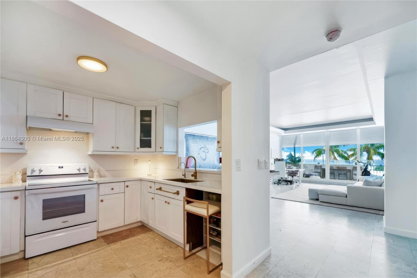 THE PAVILION CONDO - Residential