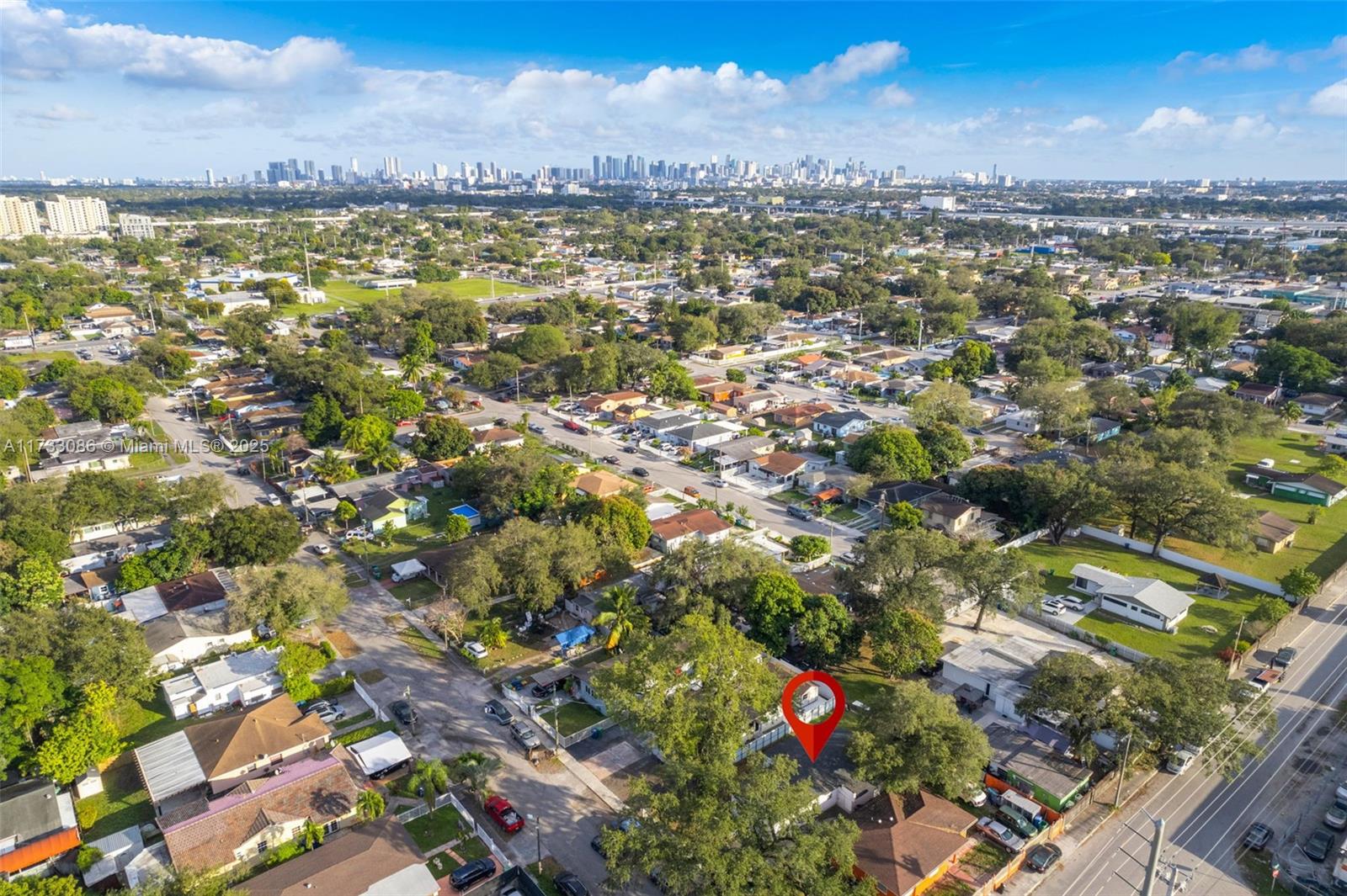 SEMINOLE LAWNS - Residential