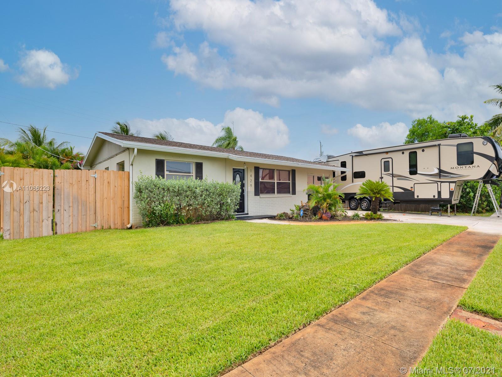 LANTANA HEIGHTS 7 - Residential