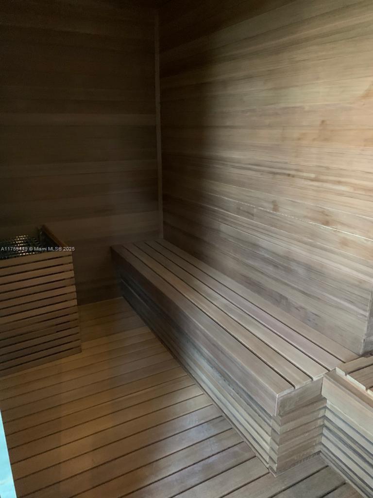 18975 COLLINS CONDO - Residential