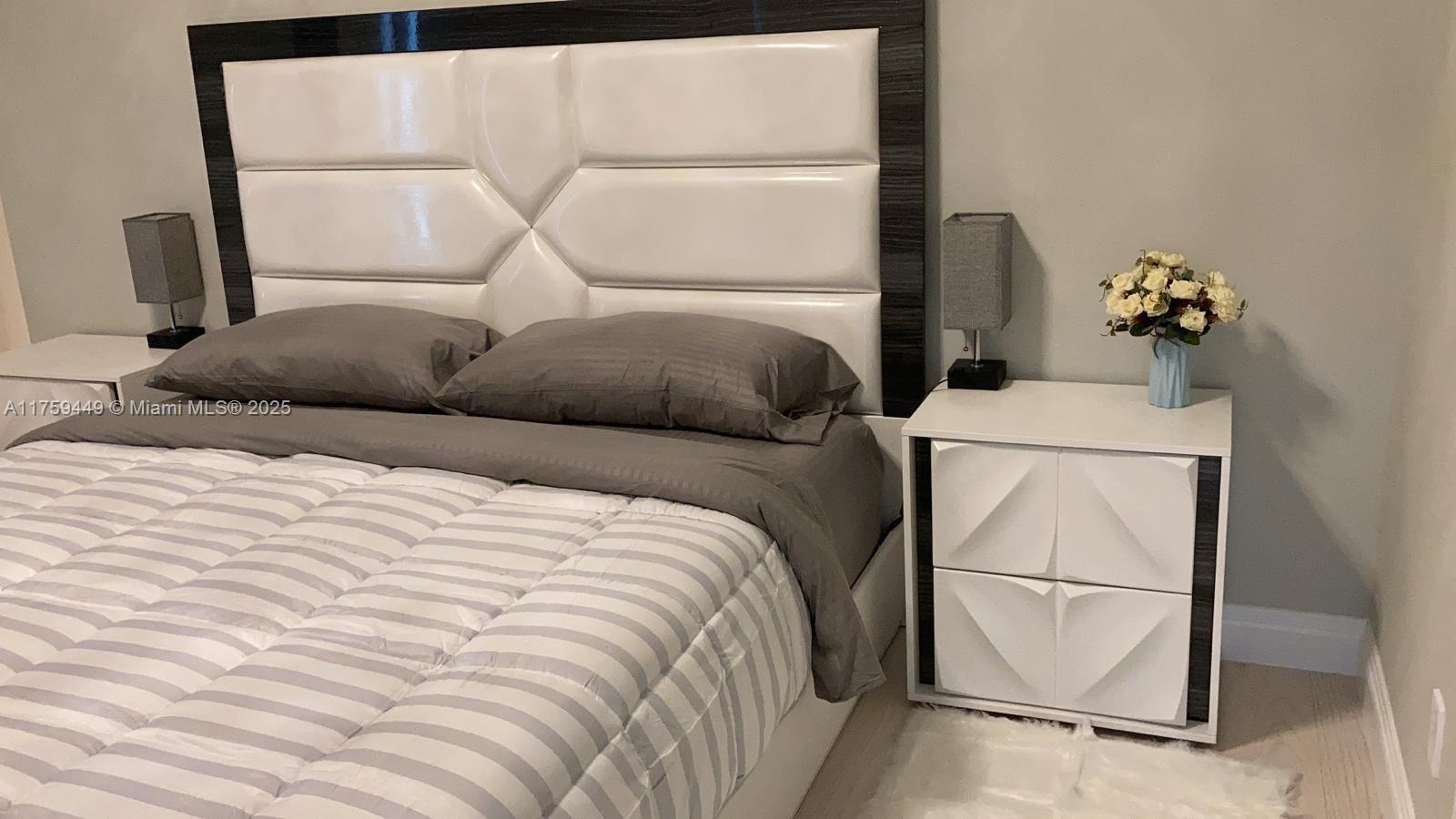 18975 COLLINS CONDO - Residential