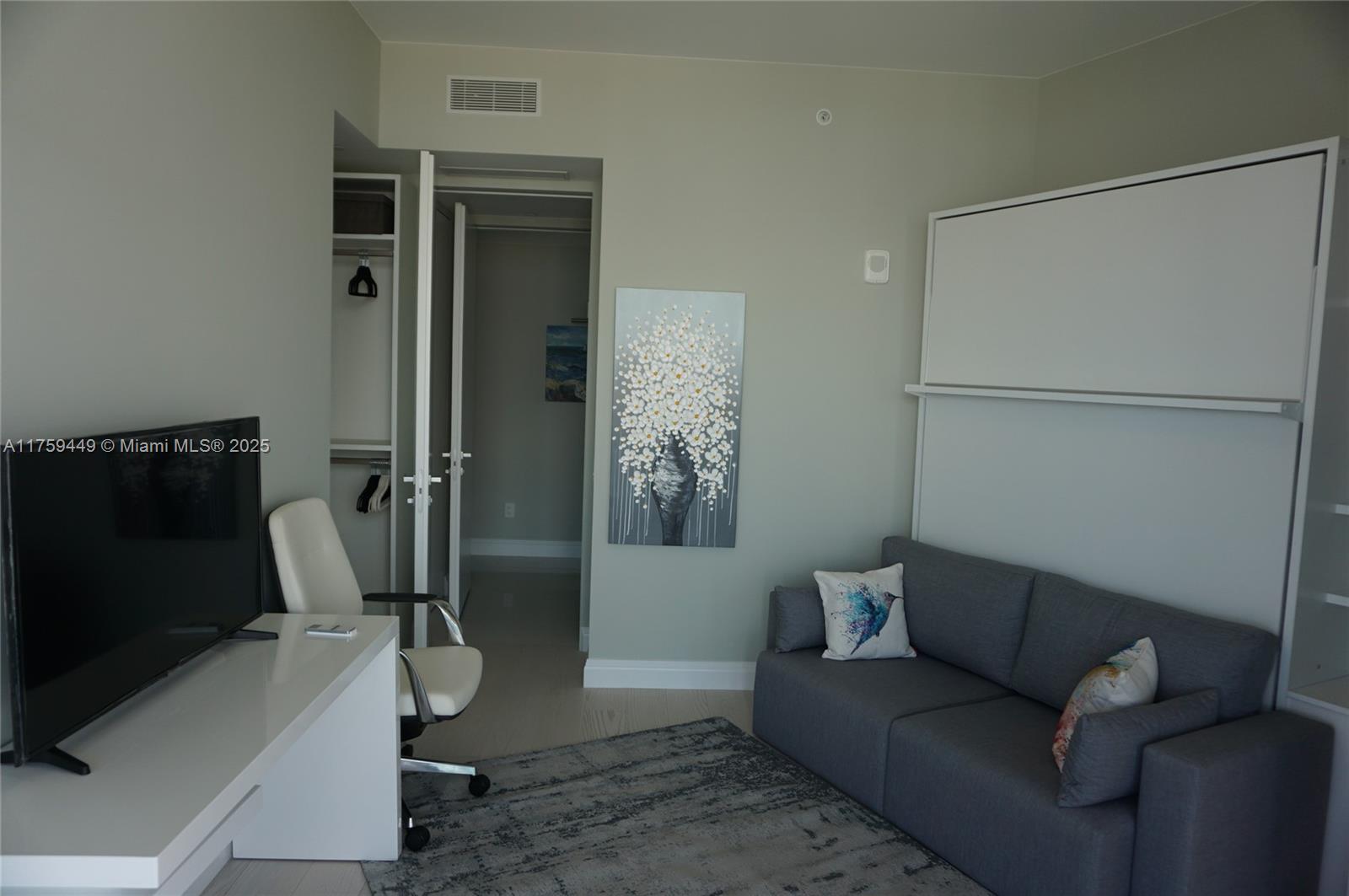 18975 COLLINS CONDO - Residential