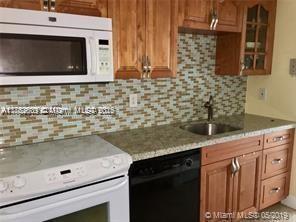 9800 W Bay Harbor Dr 206