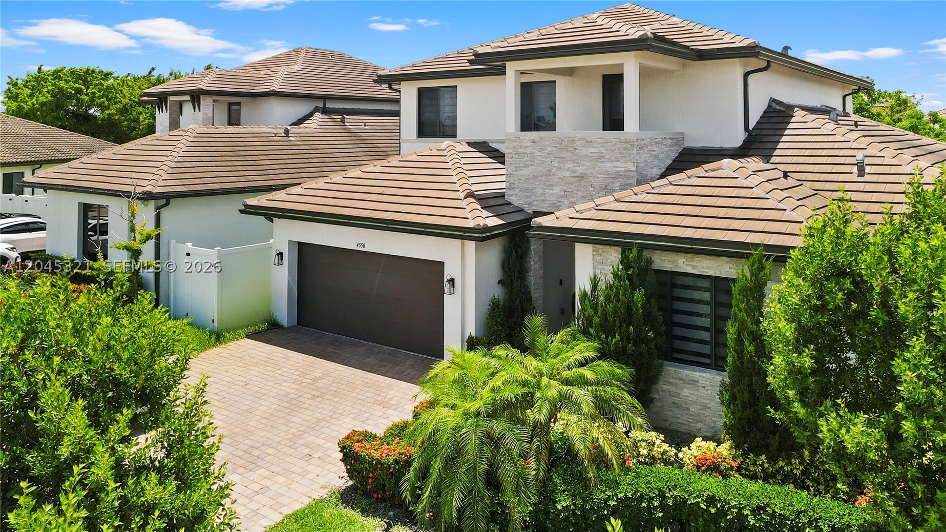4550 SW 178th Ave