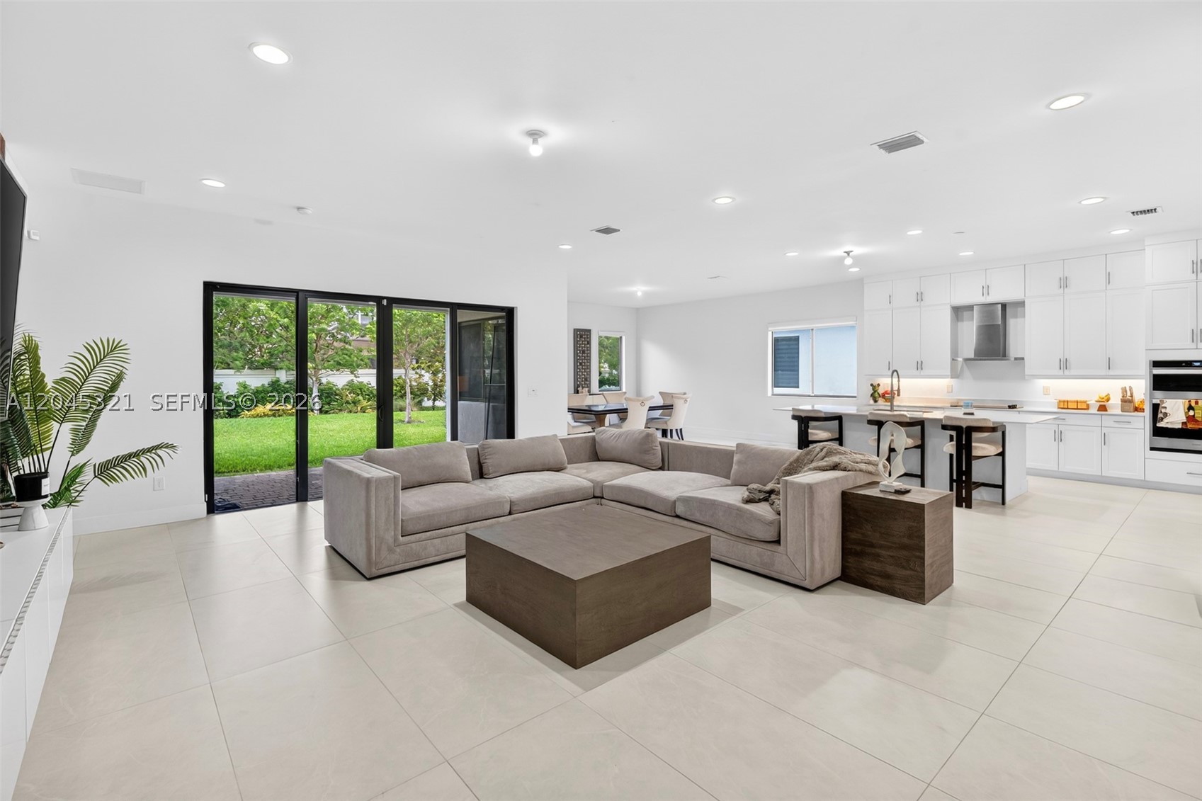4550 SW 178th Ave