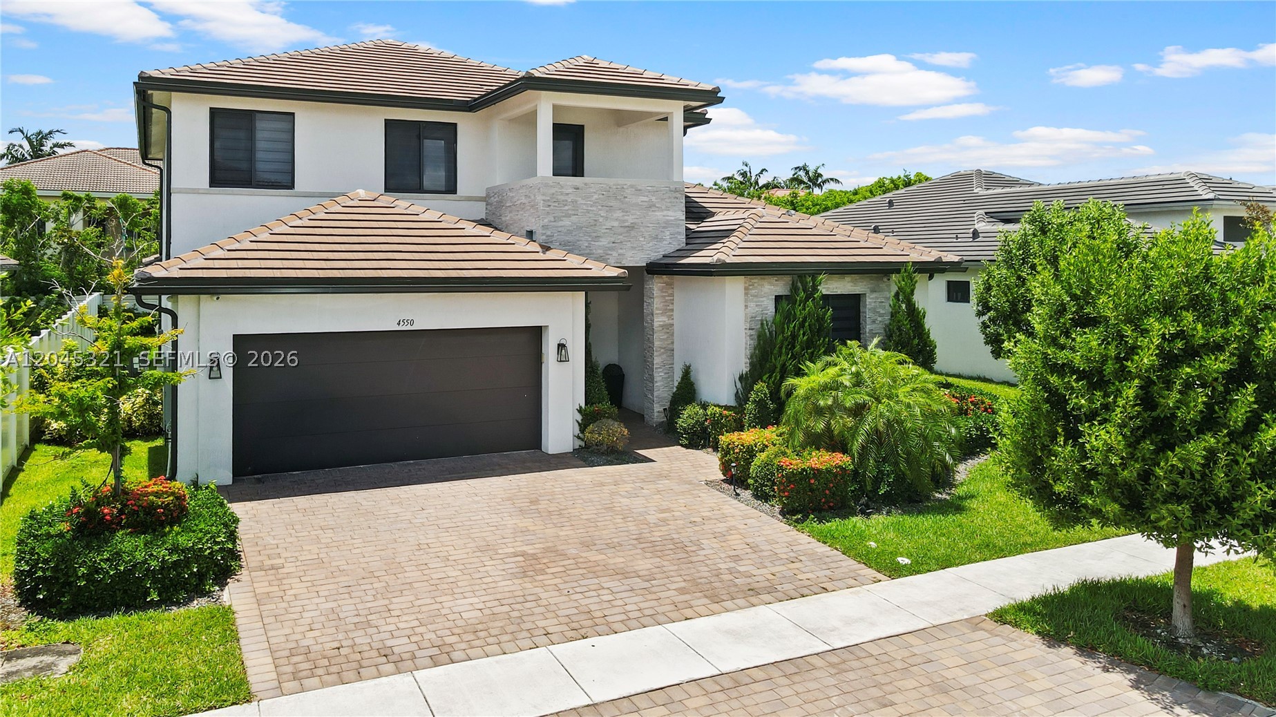 4550 SW 178th Ave