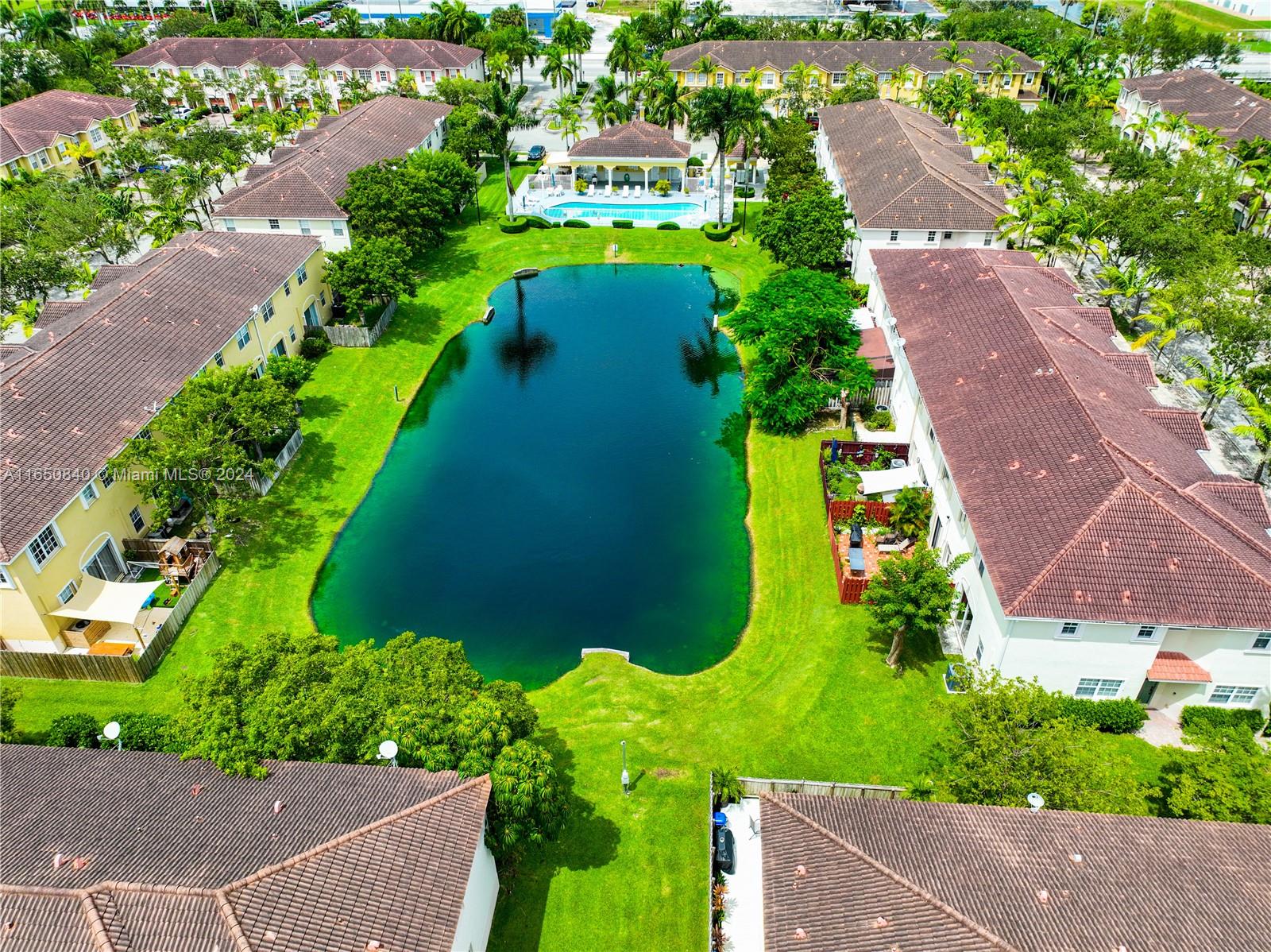 PORTOFINO VILLAS WEST - Residential Lease