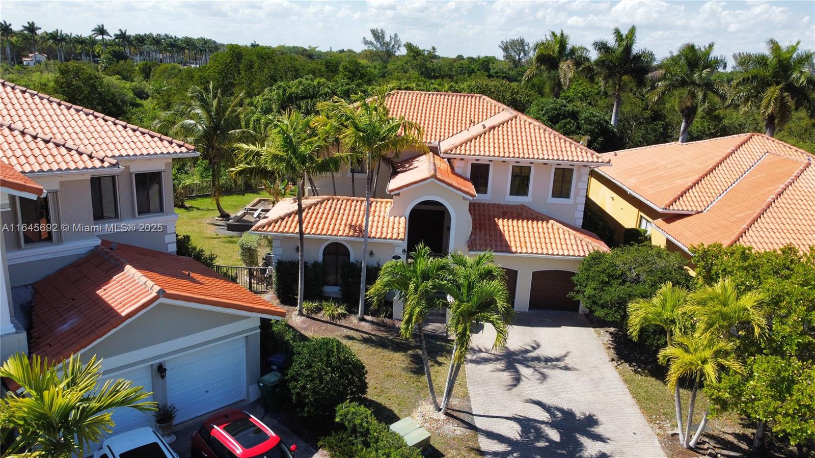 CUTLER CAY - Residential