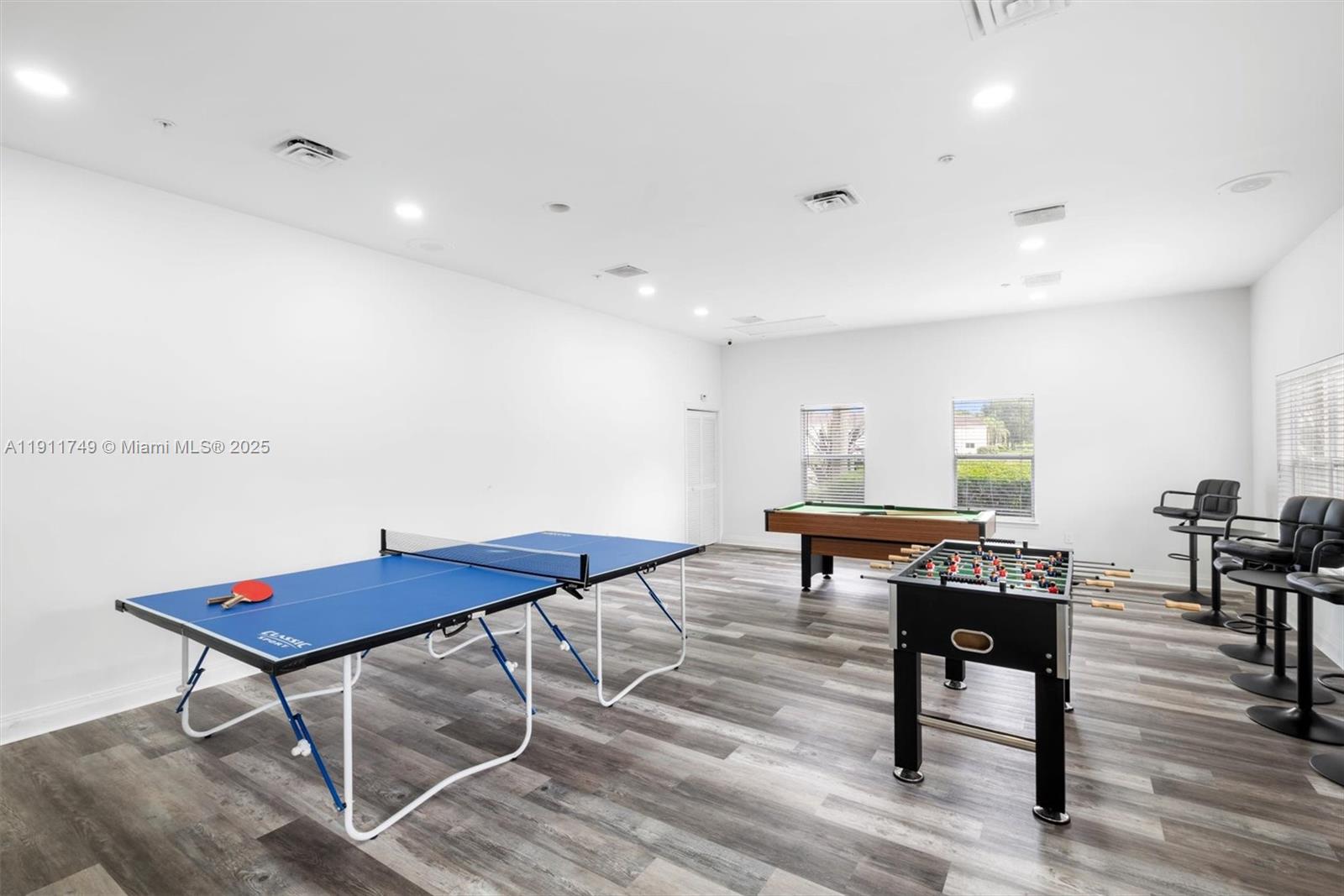 ISLES AT LAGO MAR CONDO - Residential